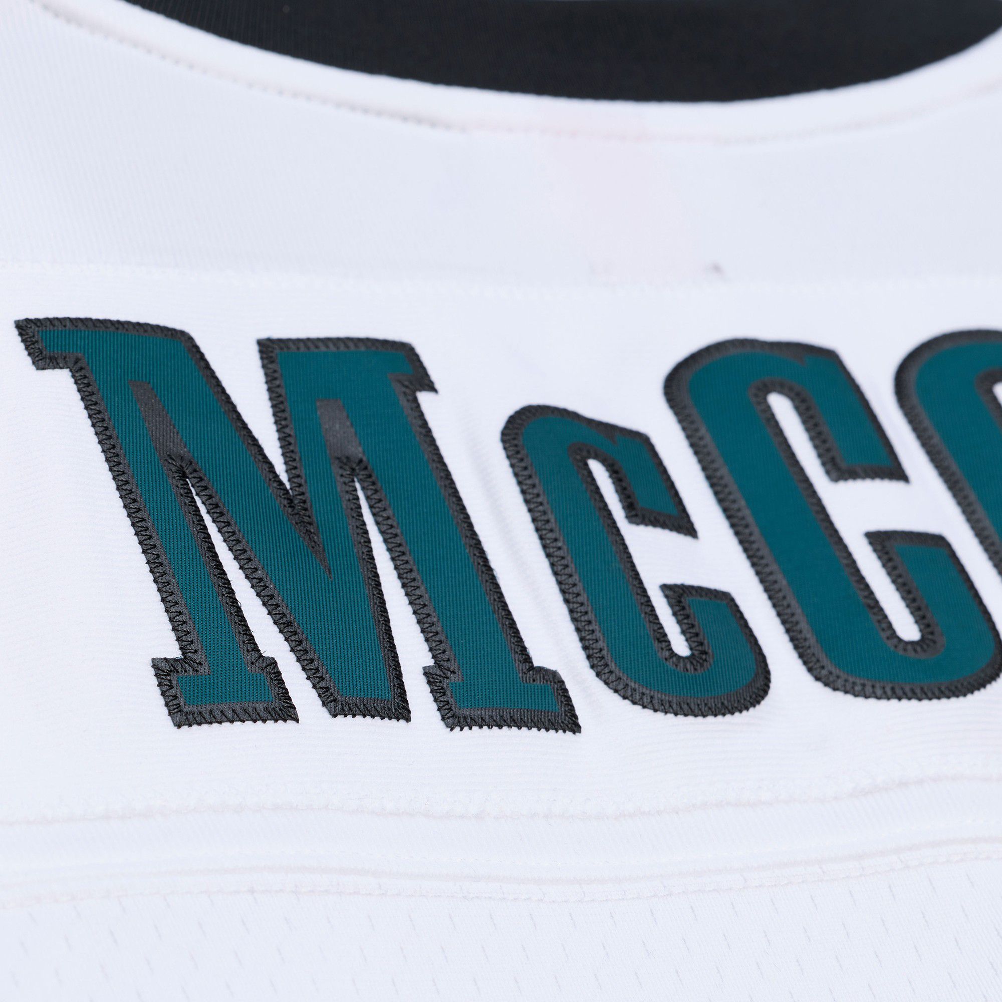 Mitchell & Ness Men's 2009 Philadelphia Eagles LeSean McCoy #29 White Legacy Jersey product image