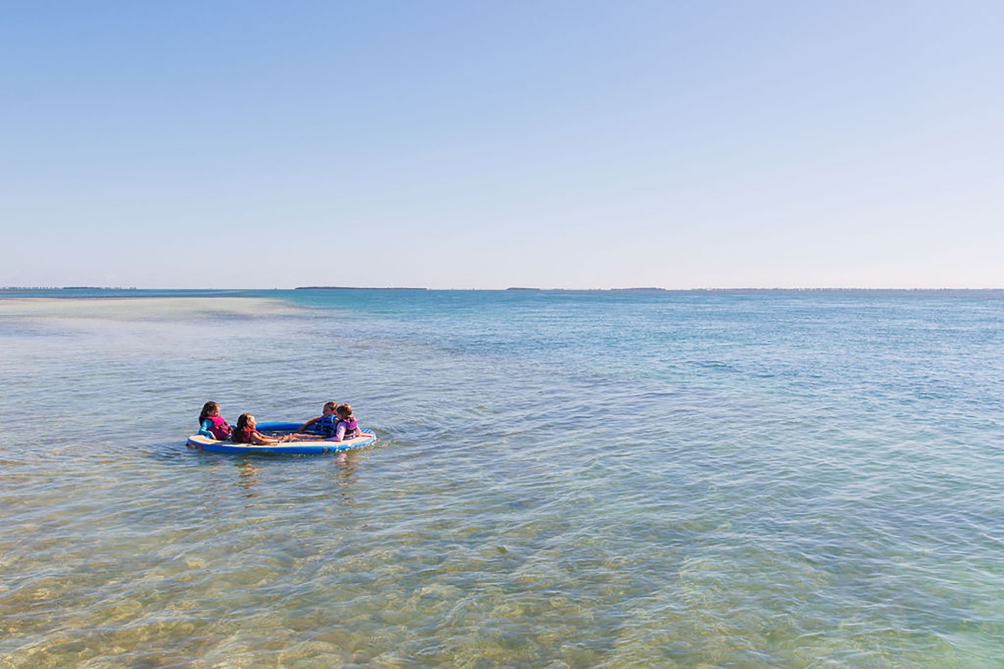 Aqua Lily Pad 8' Round Inflatable Dock product image
