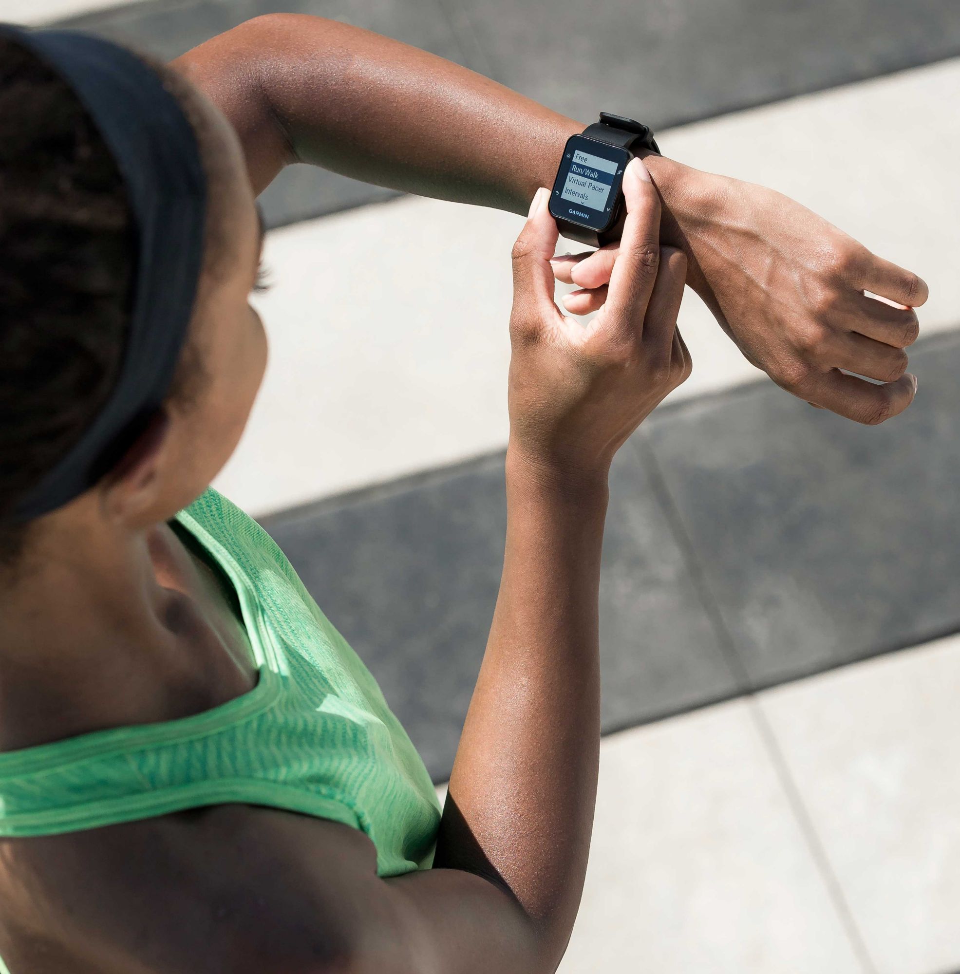 Garmin Forerunner 35 GPS & HRM Watch product image