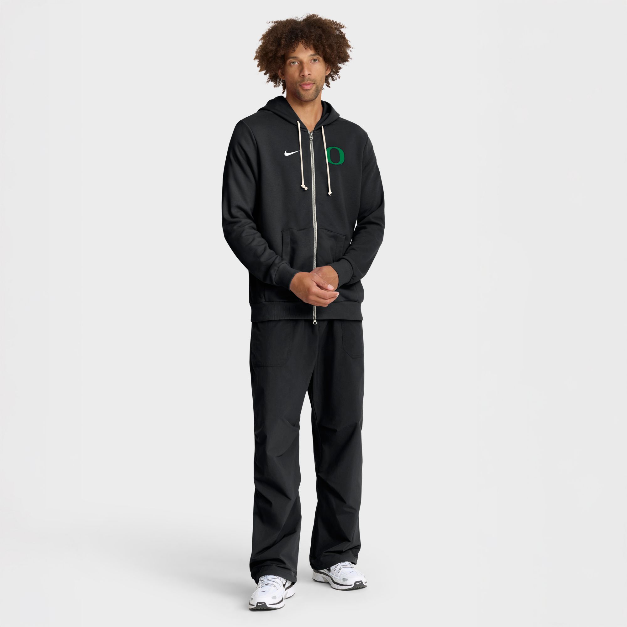 Nike Men's Oregon Ducks Black Dri-FIT Sideline Full-Zip Hoodie product image