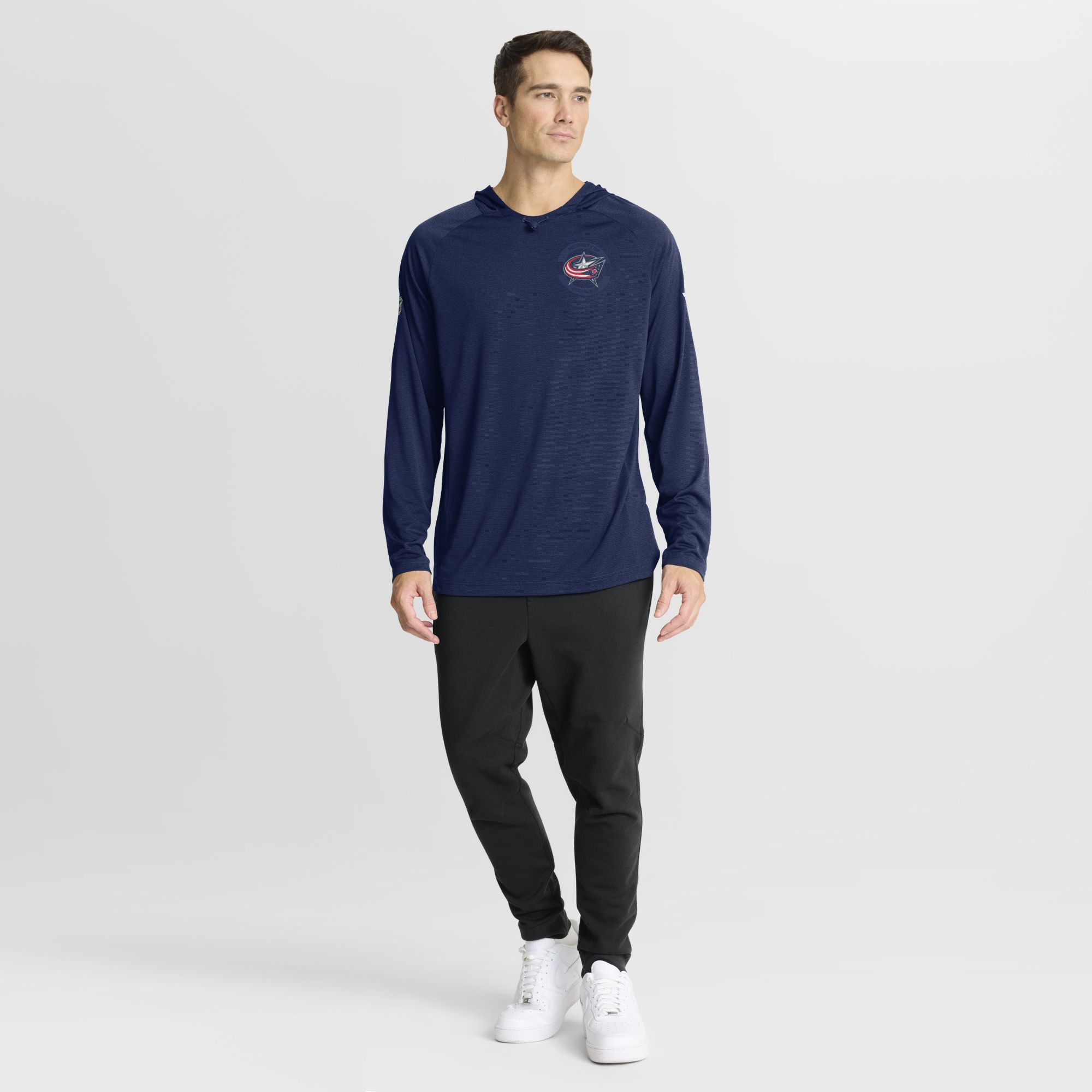 NHL Men's Columbus Blue Jackets Navy Rink Lightweight Pullover Hoodie product image