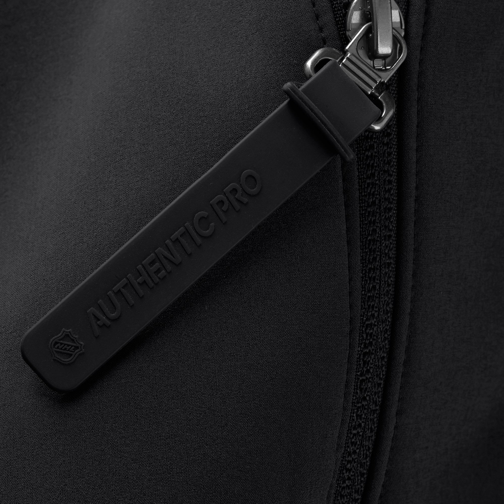 NHL Men's New Jersey Devils Black Rink Fleece Full-Zip Jacket product image