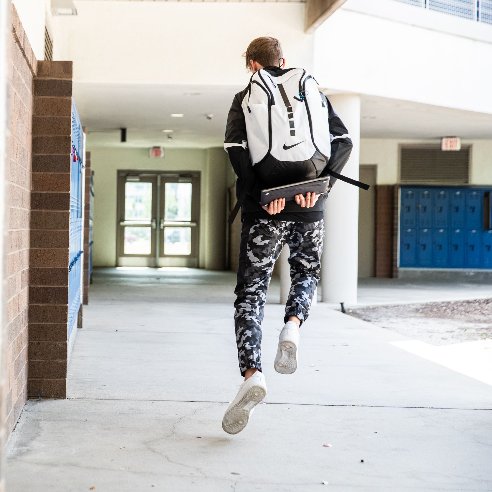 Nike Men's Sportswear Woven Camo Track Pants product image