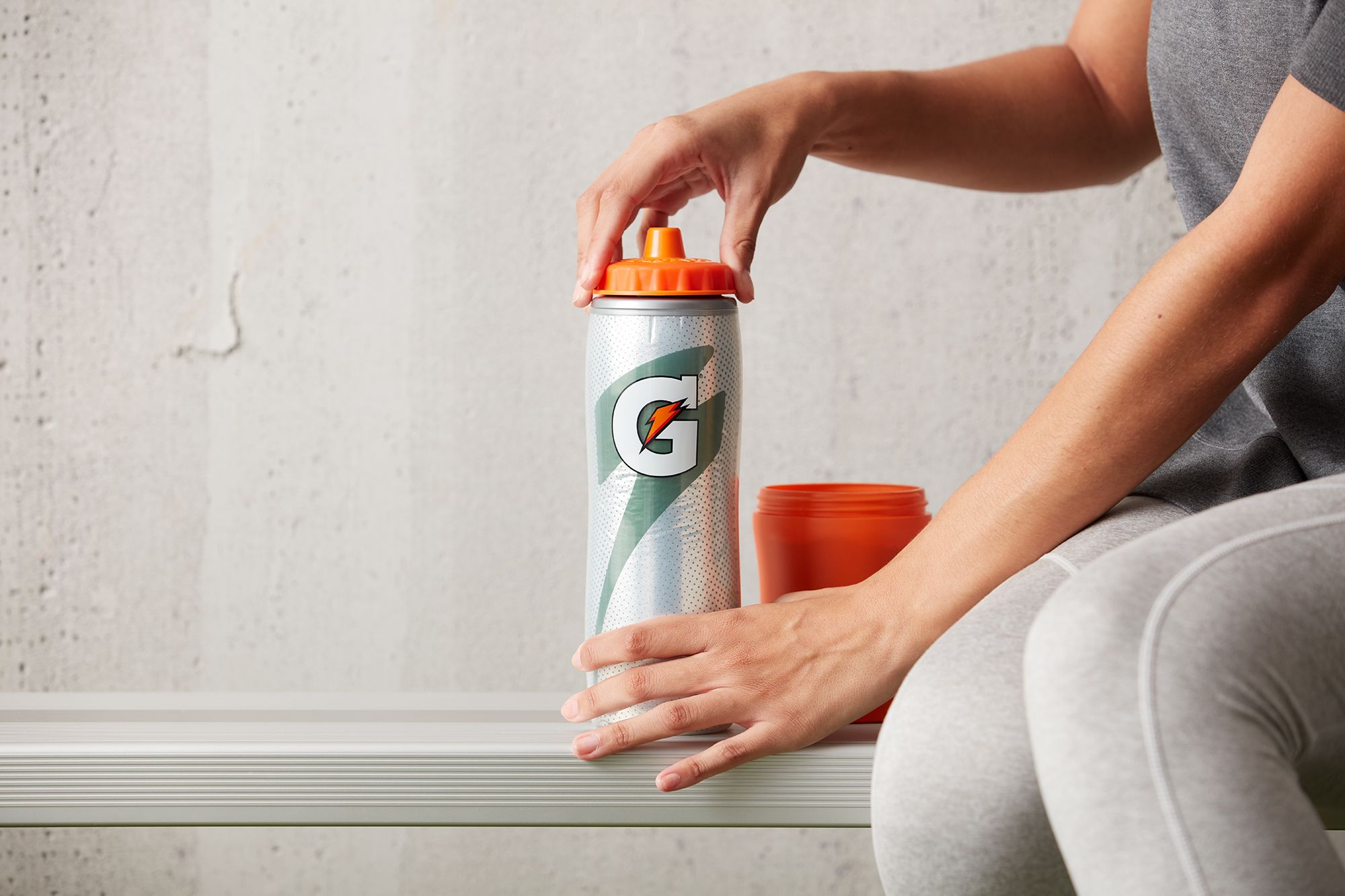 Gatorade 30 oz. Insulated Squeeze Bottle product image