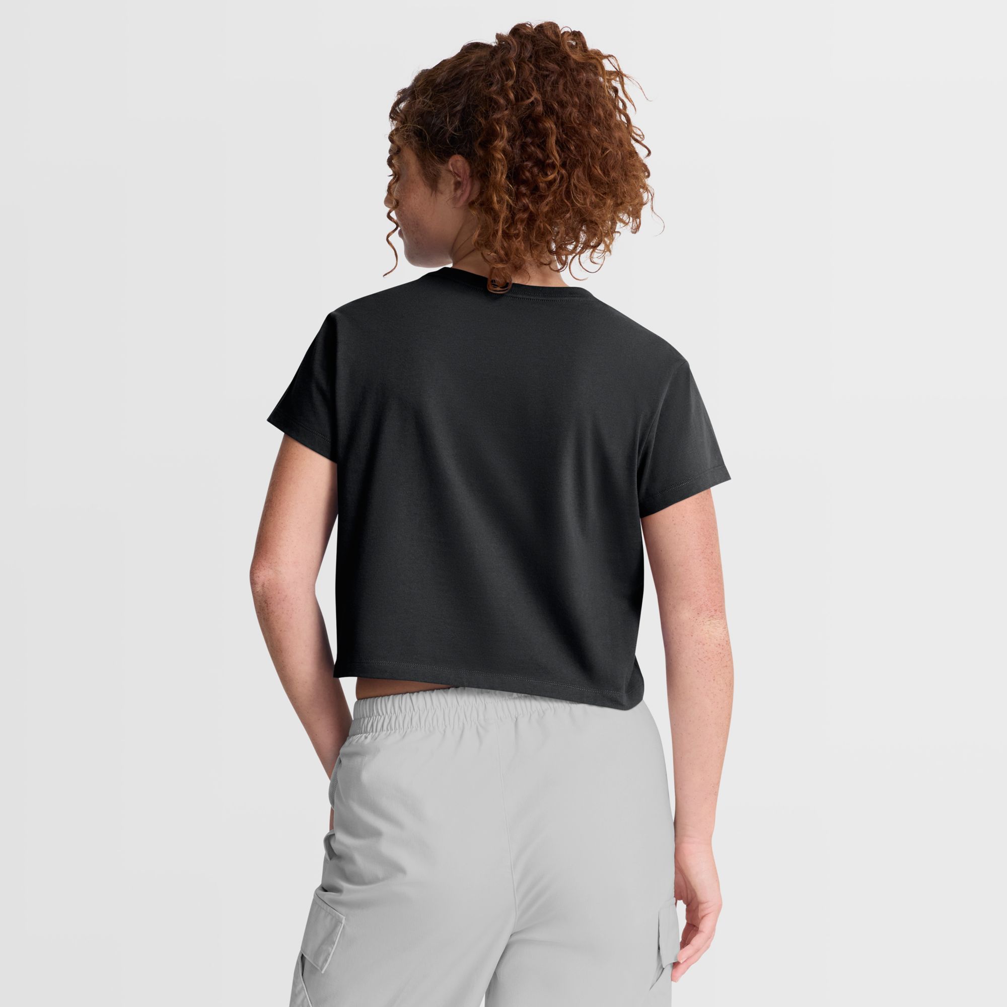 Nike Women's New York Yankees Black Cropped T-Shirt product image
