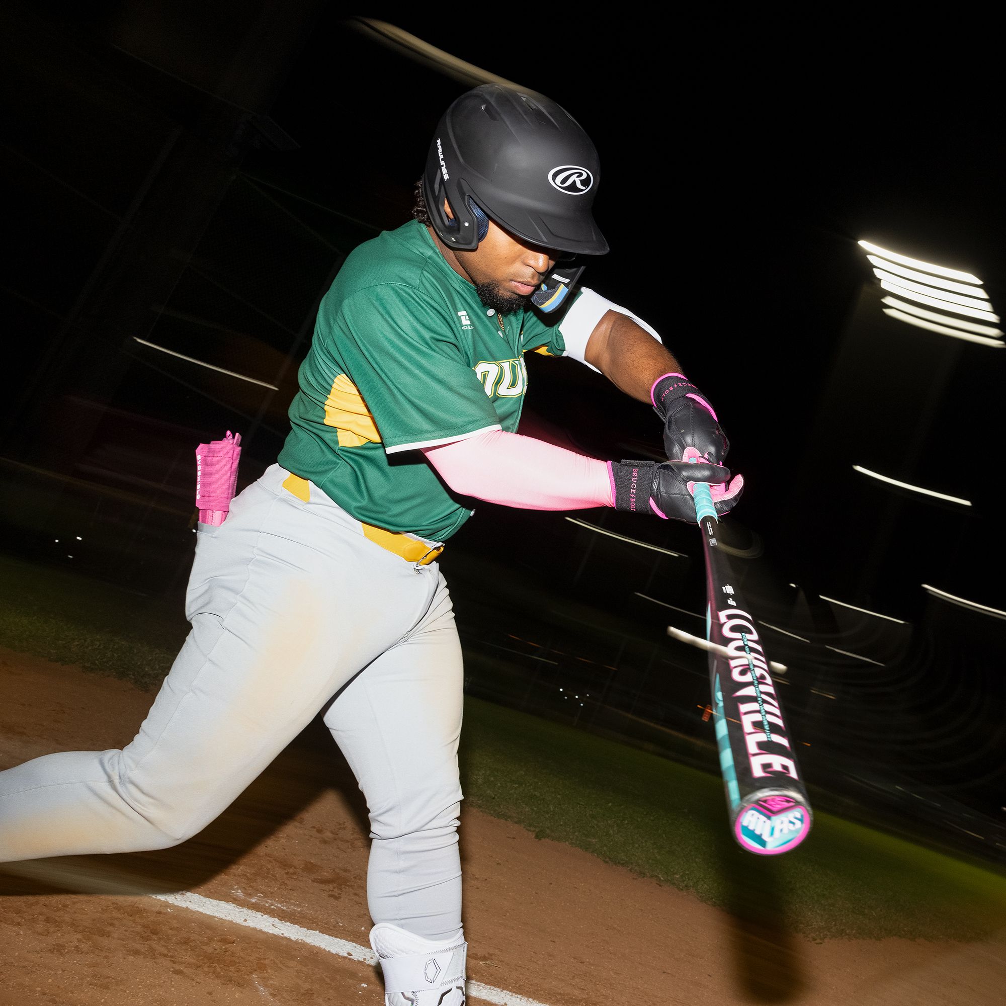 Rawlings Senior MACH Baseball Batting Helmet w/ Adjustable Face Guard product image