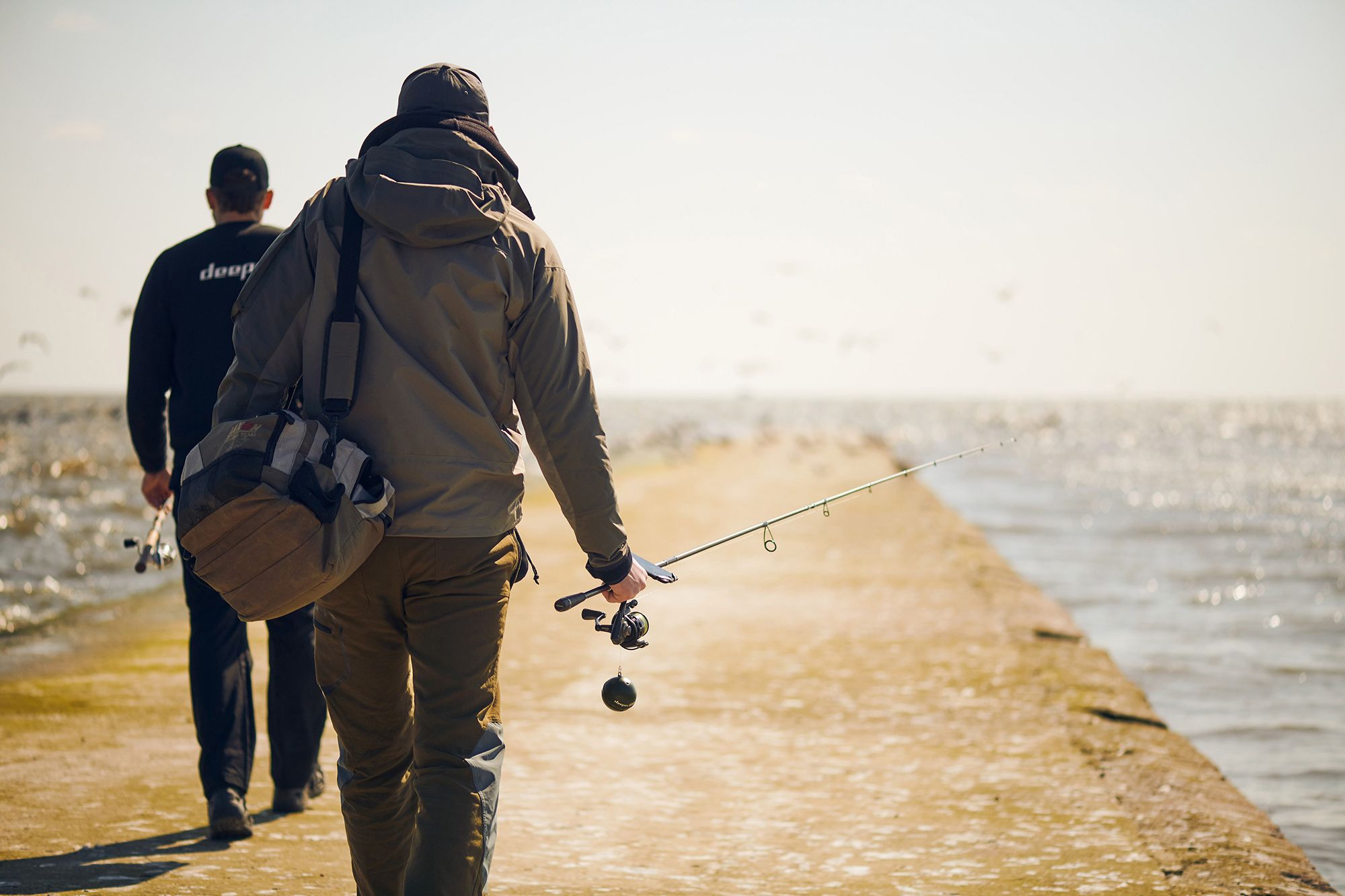 Deeper Smart Sonar CHIRP Castable-Floor Model product image