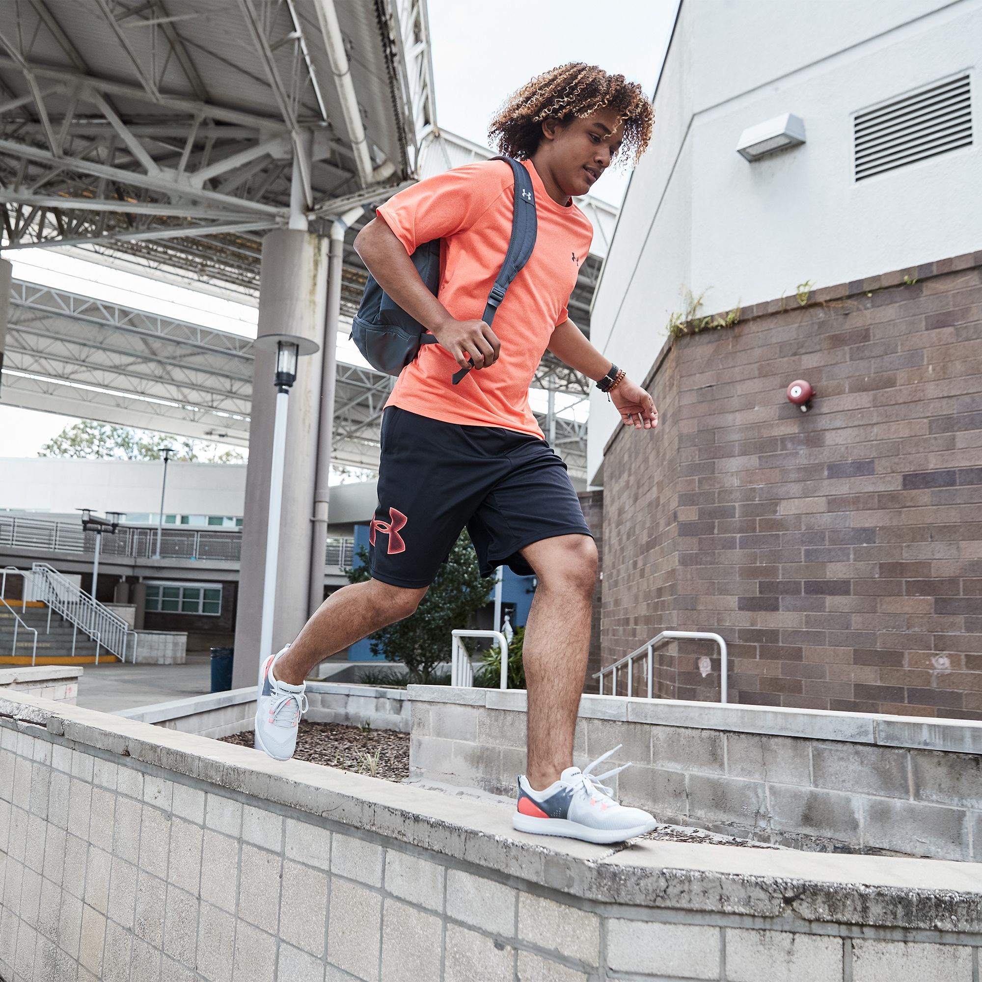 Under Armour Men's Tech Graphic 10" Shorts product image