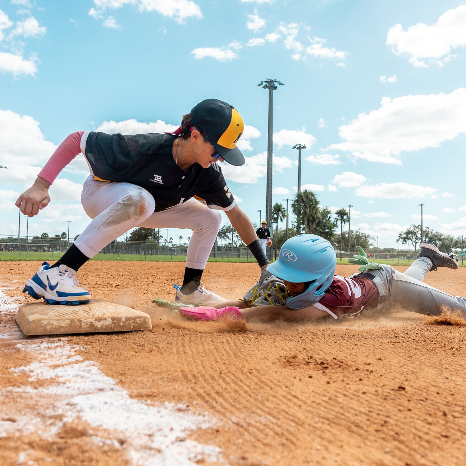 Rawlings Junior MACH Baseball Batting Helmet w/ Adjustable Face Guard product image