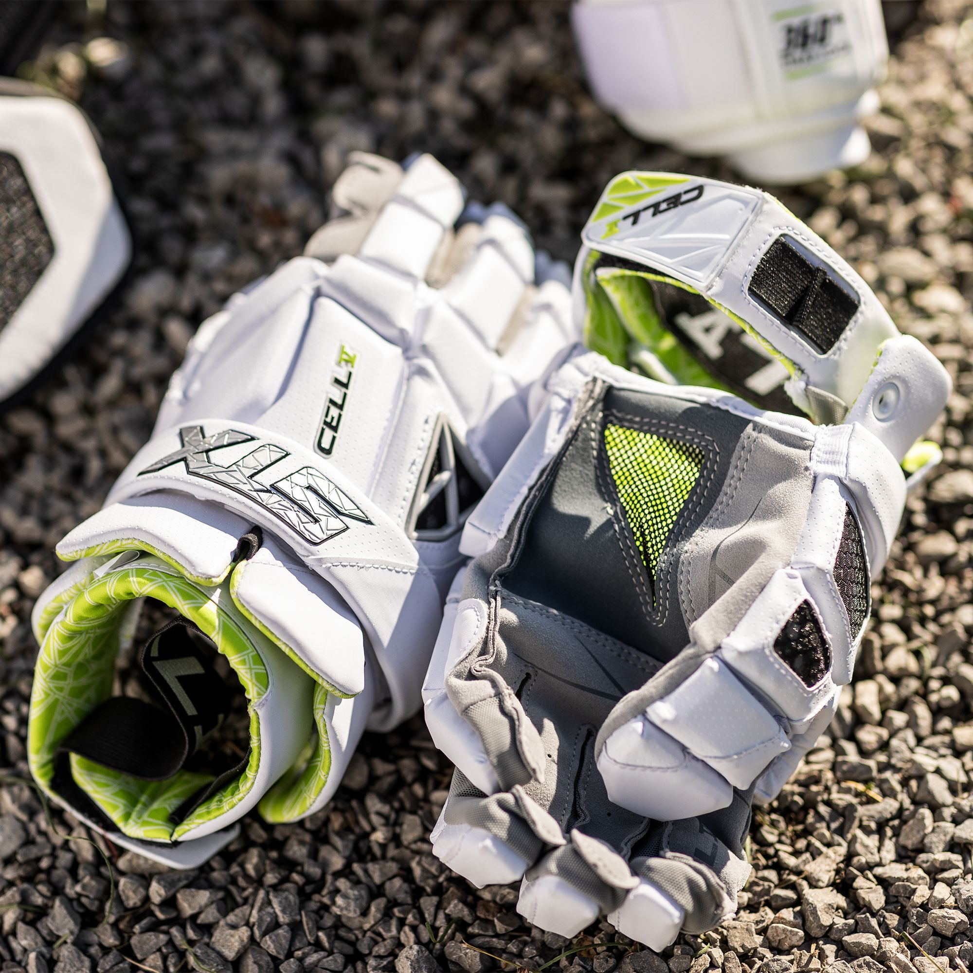 STX Men's Cell V Lacrosse Gloves product image