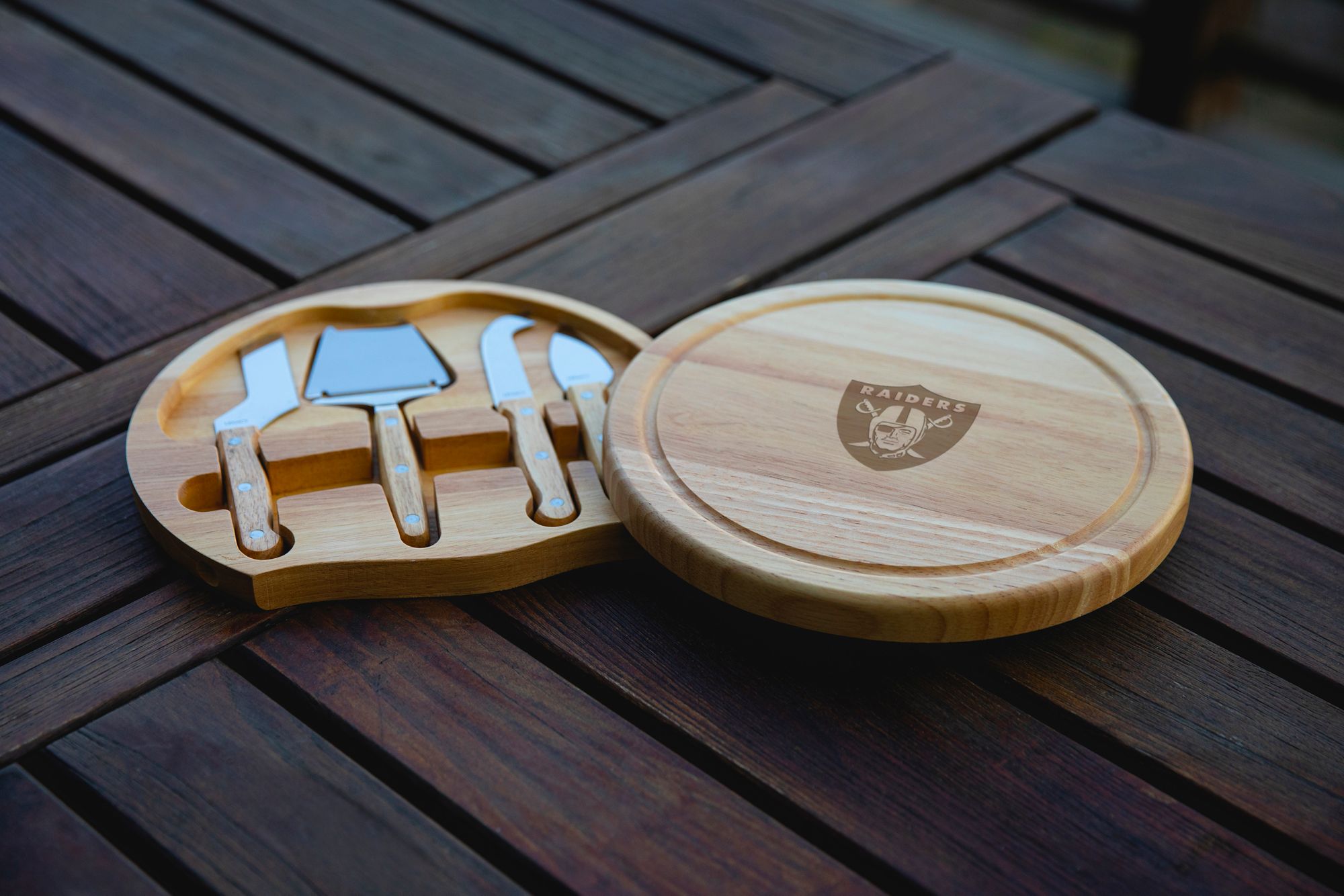 Picnic Time Las Vegas Raiders Circo Cheese Board and Knives product image