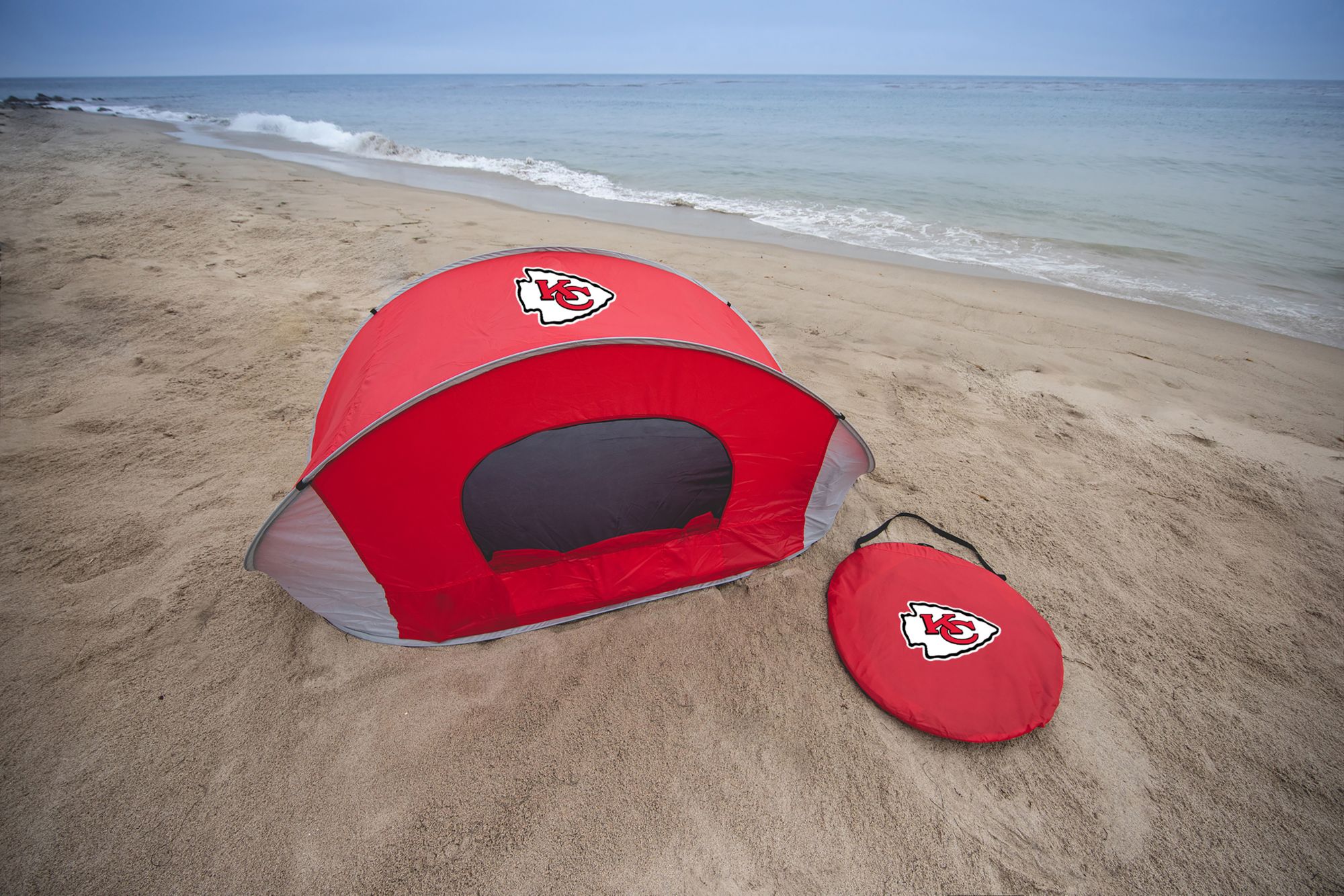 Picnic Time Kansas City Chiefs Manta Portable Beach Tent