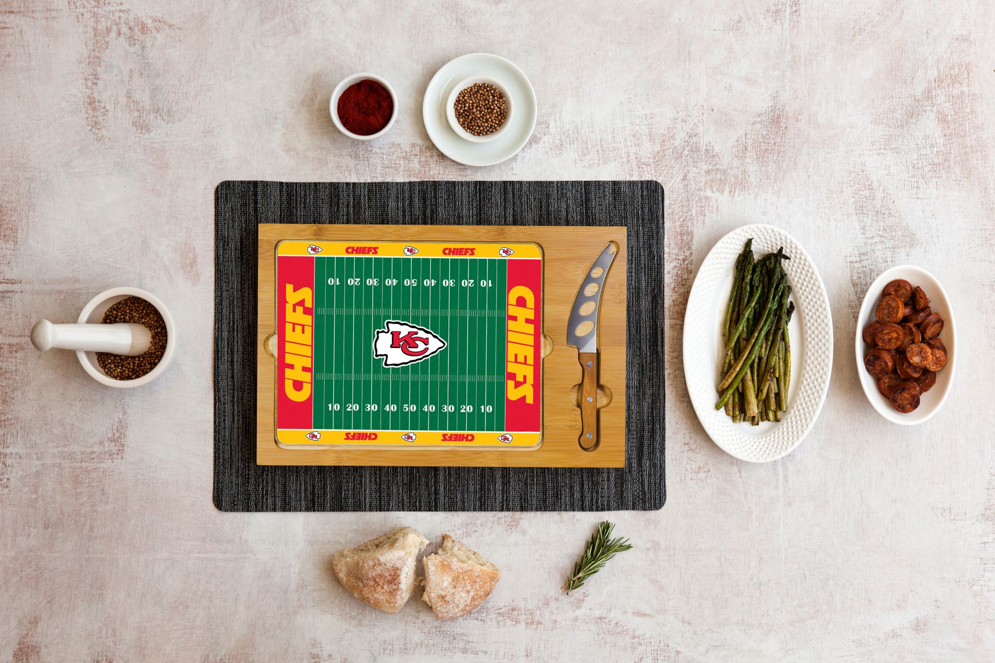 Picnic Time Kansas City Chiefs Glass Top Cutting Board Set product image