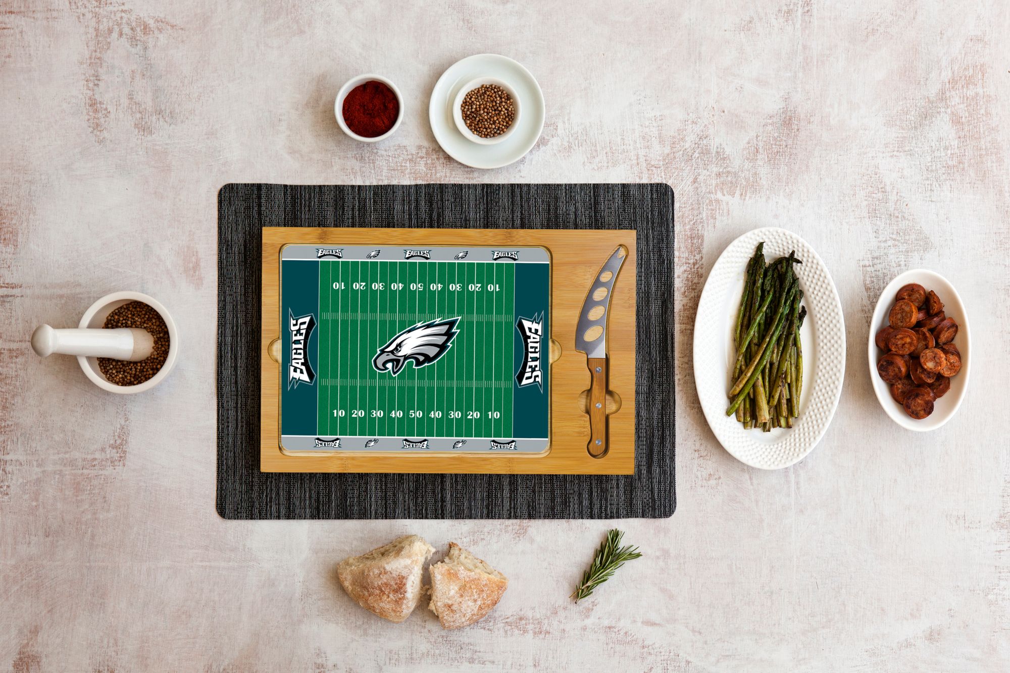 Picnic Time Philadelphia Eagles Glass Top Cutting Board Set product image