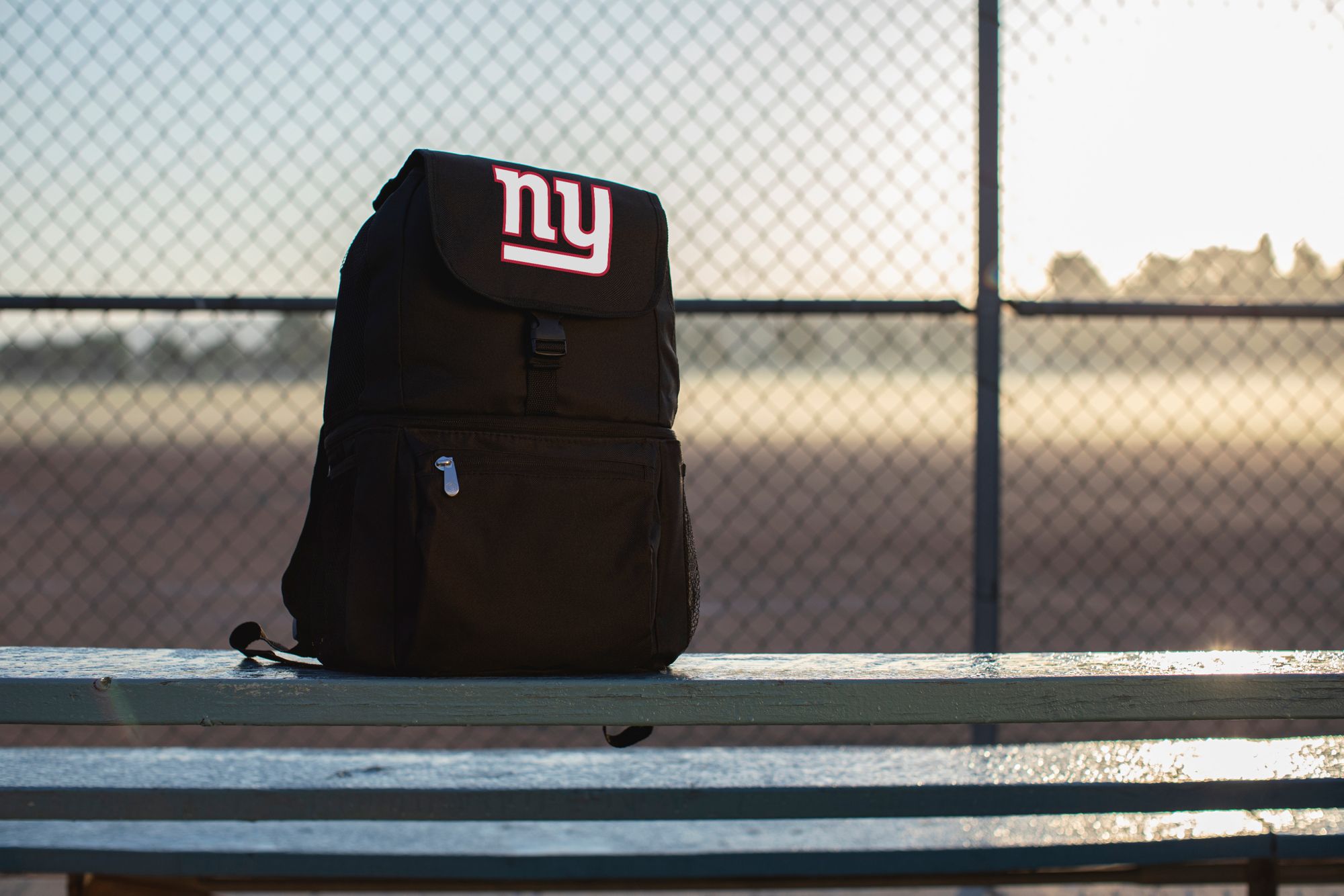 Picnic Time New York Giants Black Zuma Backpack Cooler product image
