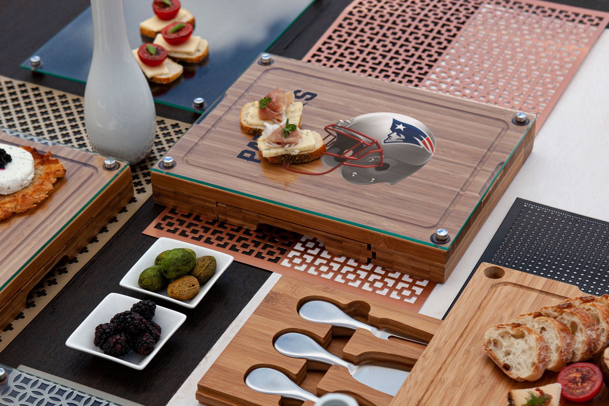 Picnic Time New England Patriots Glass Top Cheese Board and Knife Set product image