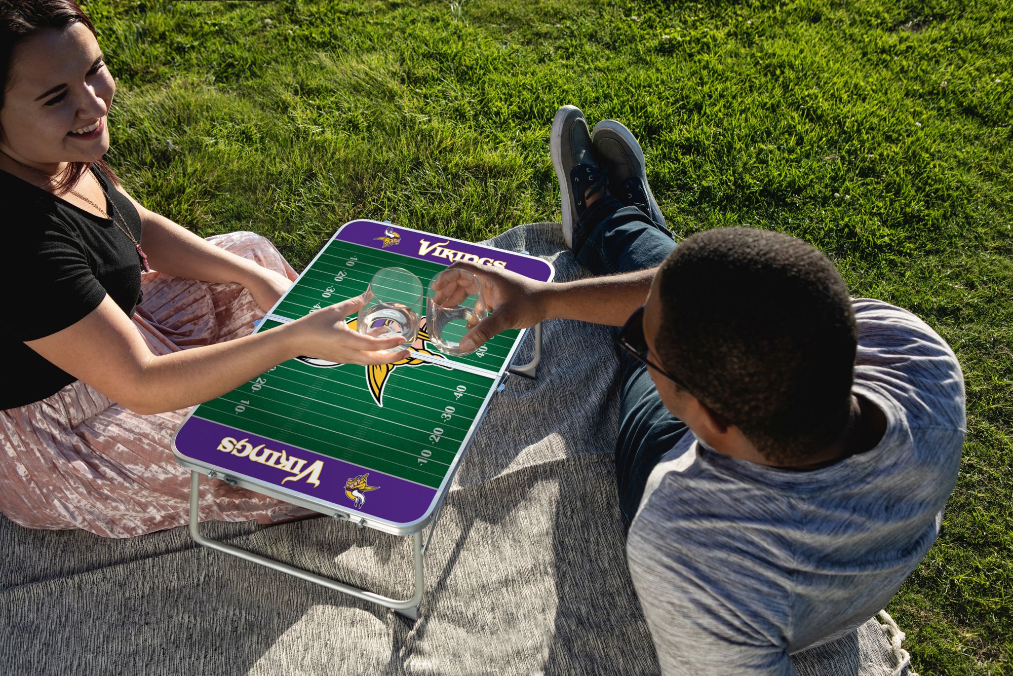 Picnic Time Minnesota Vikings Mini Portable Concert Table product image