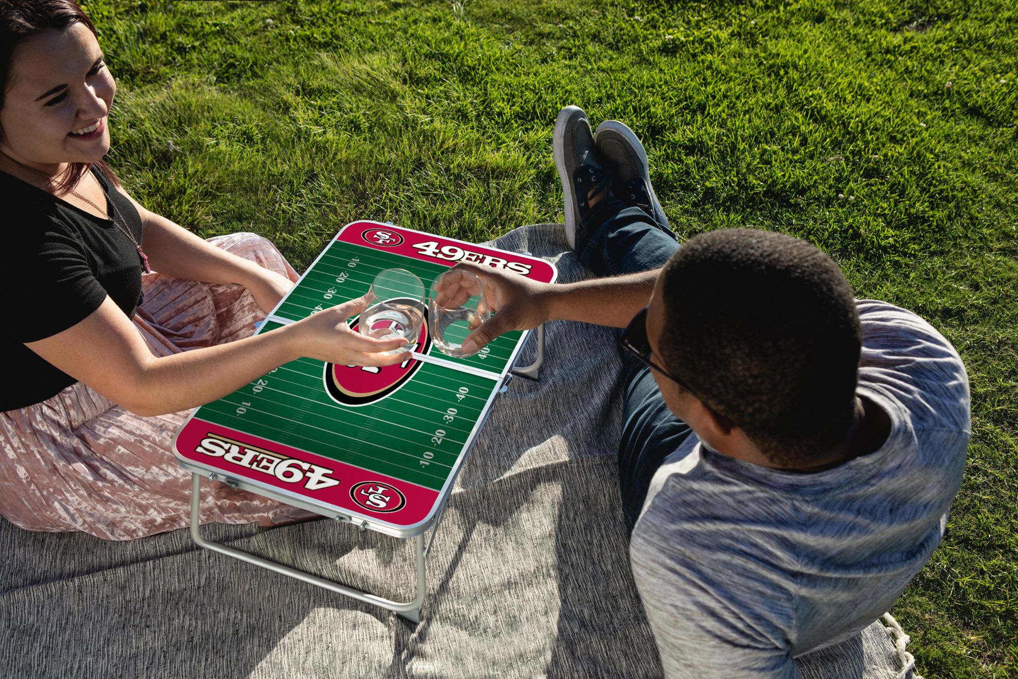 Picnic Time San Francisco 49ers Mini Portable Concert Table product image