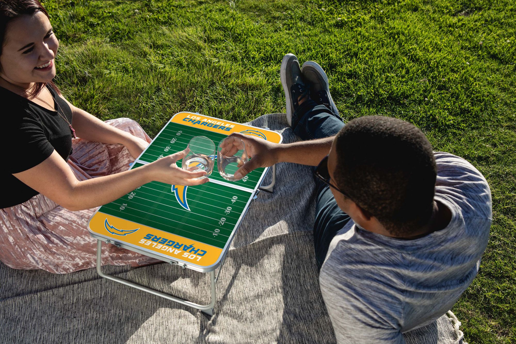 Picnic Time Los Angeles Chargers Mini Portable Concert Table product image