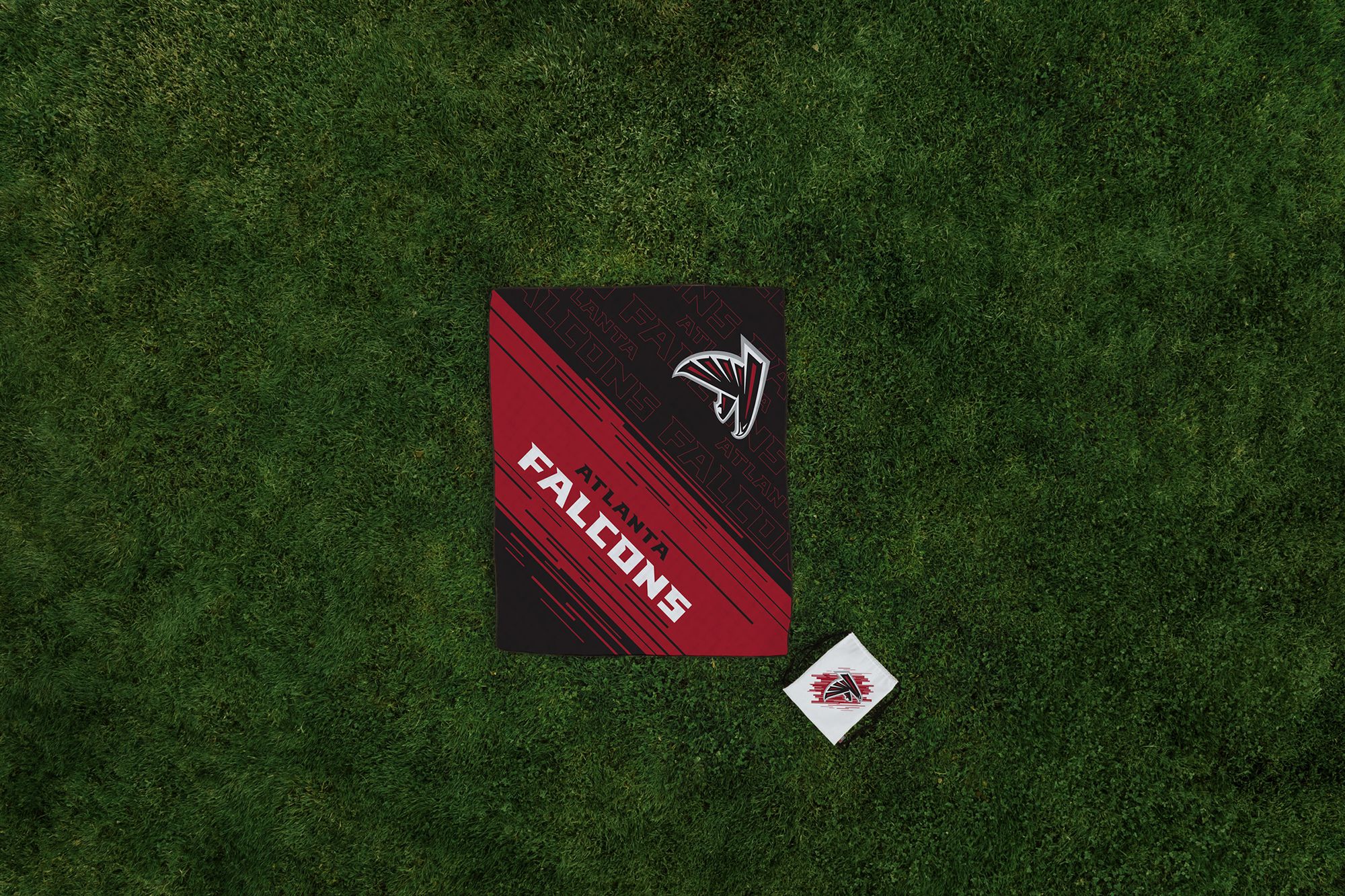 Picnic Time Atlanta Falcons Outdoor Picnic Blanket product image
