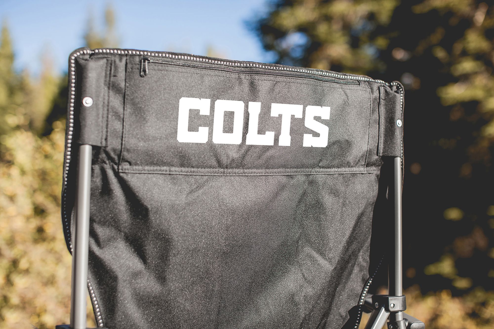 Picnic Time Indianapolis Colts XL Cooler Camp Chair product image