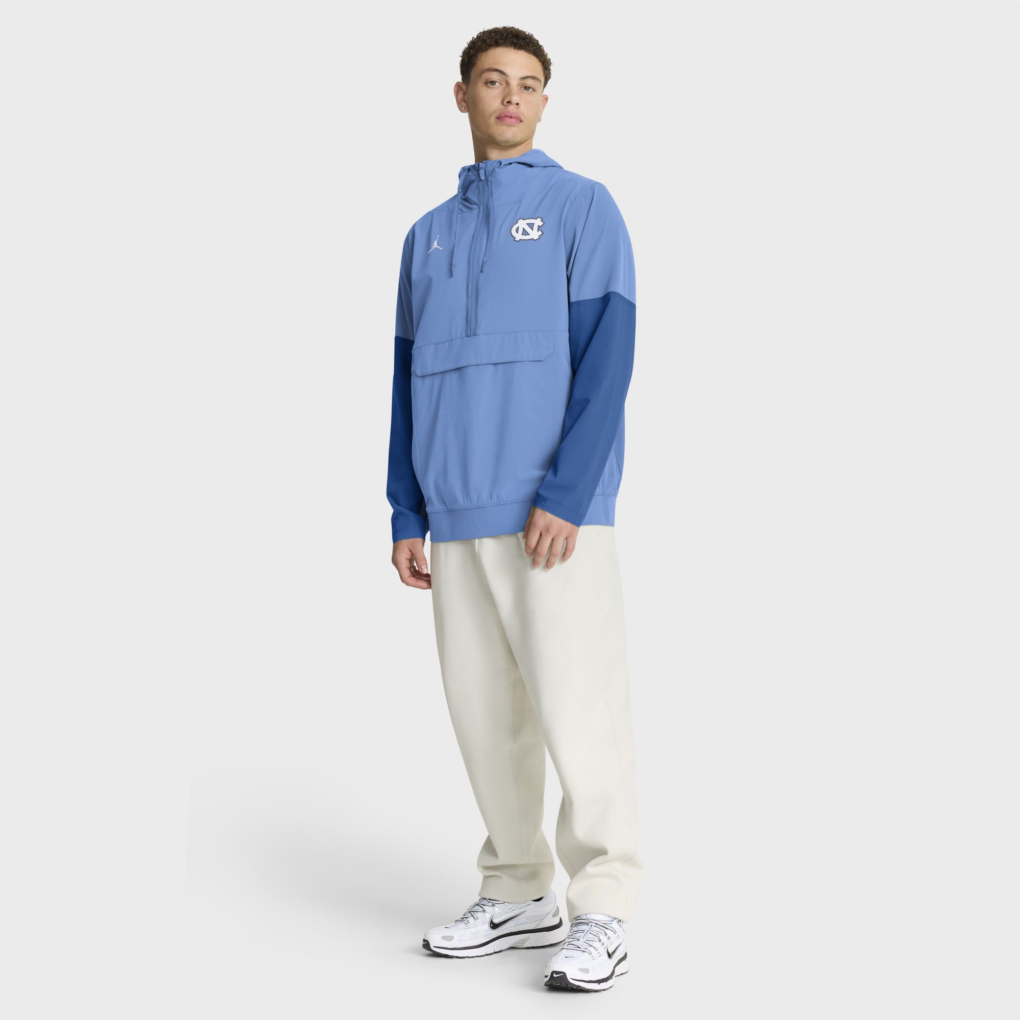 Jordan Men's North Carolina Tar Heels Valor Blue Anorak Gameday Jacket product image