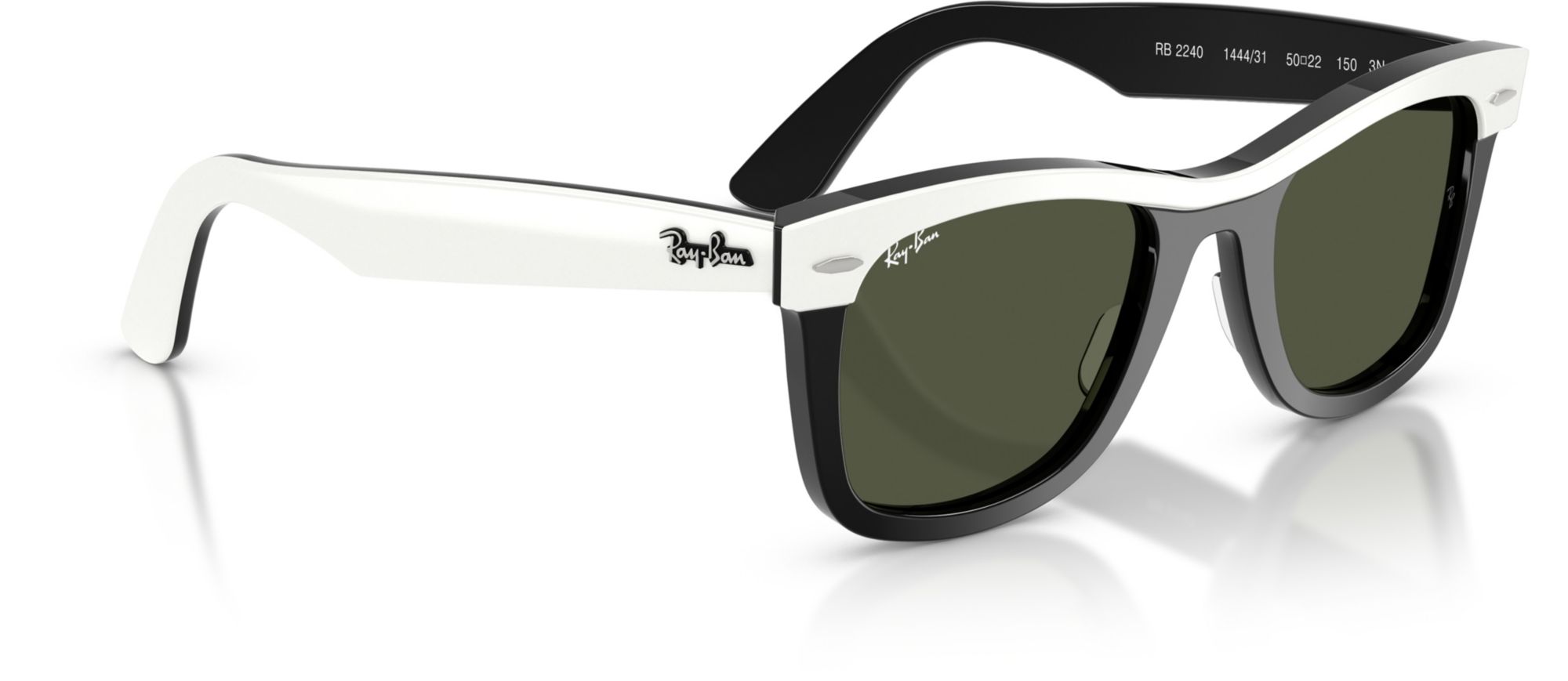 Ray-Ban Wayfarer Classics Sunglasses product image