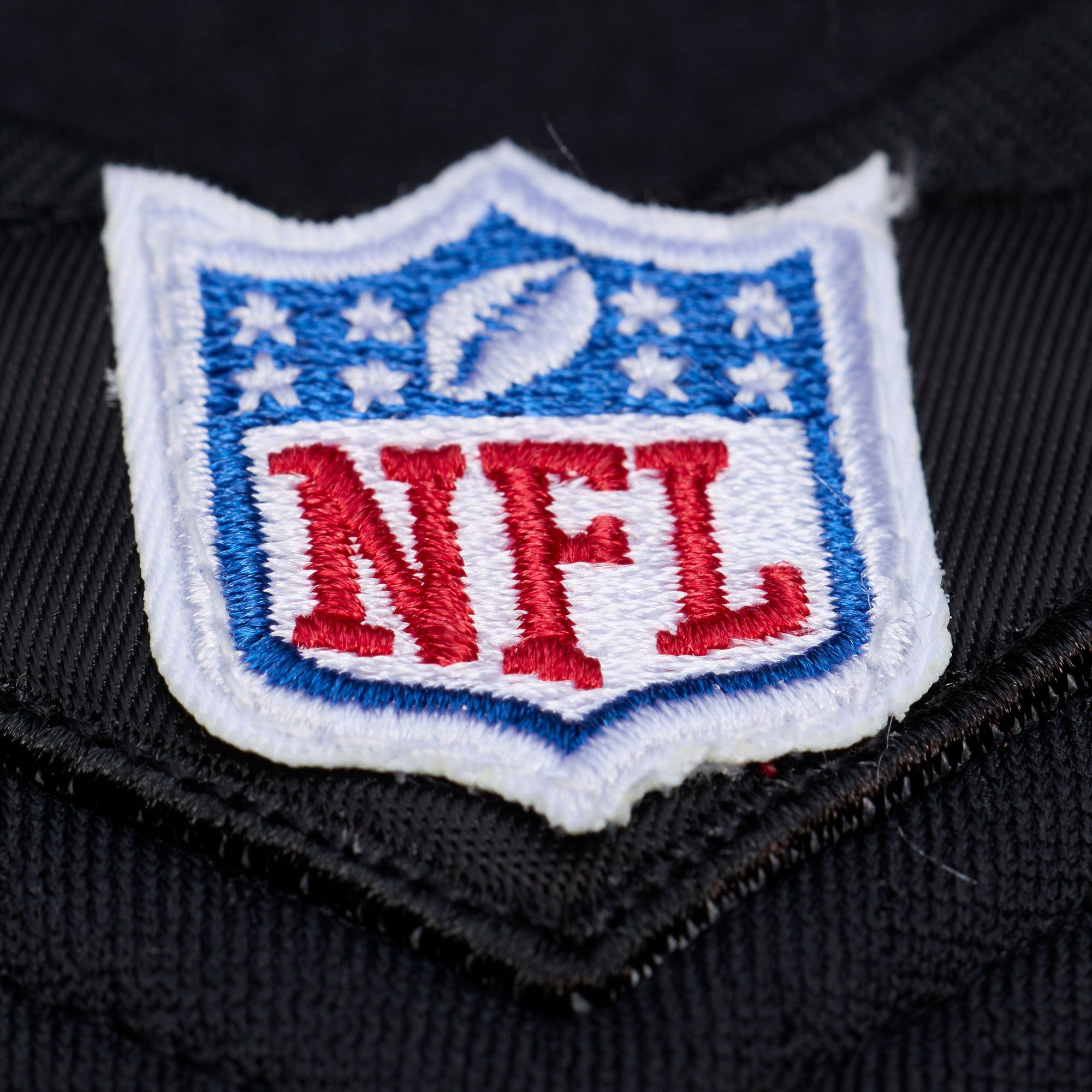 Mitchell & Ness Men's 2017 Las Vegas Raiders Marshawn Lynch #24 Black Legacy Jersey product image