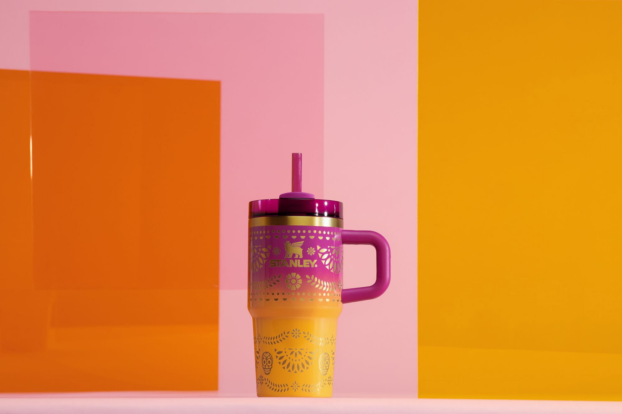 Stanley 20 oz. Quencher H2.0 FlowState Tumbler with Handle product image