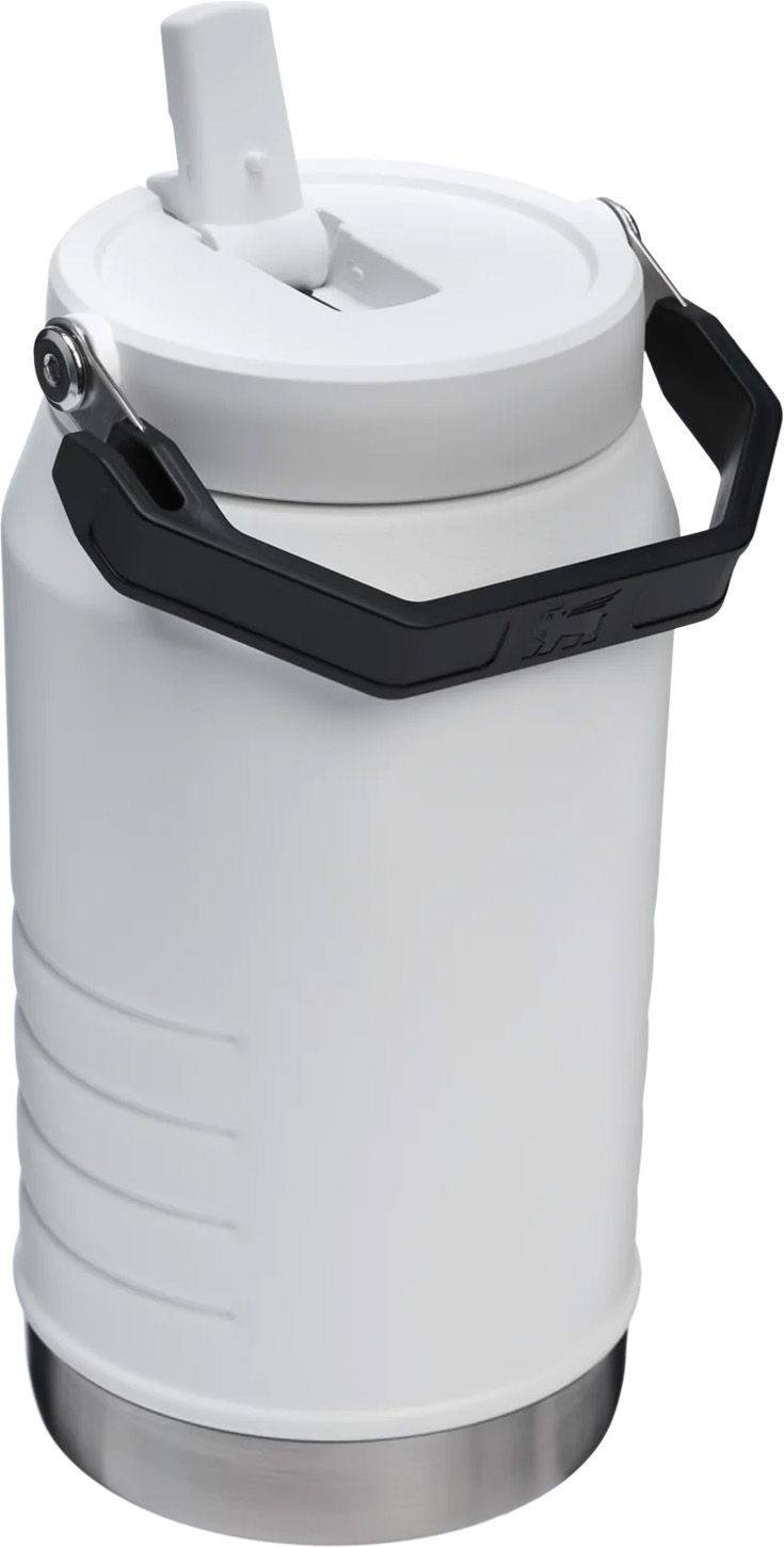 Stanley 64 oz. IceFlow Flip Straw 2.0 Jug product image