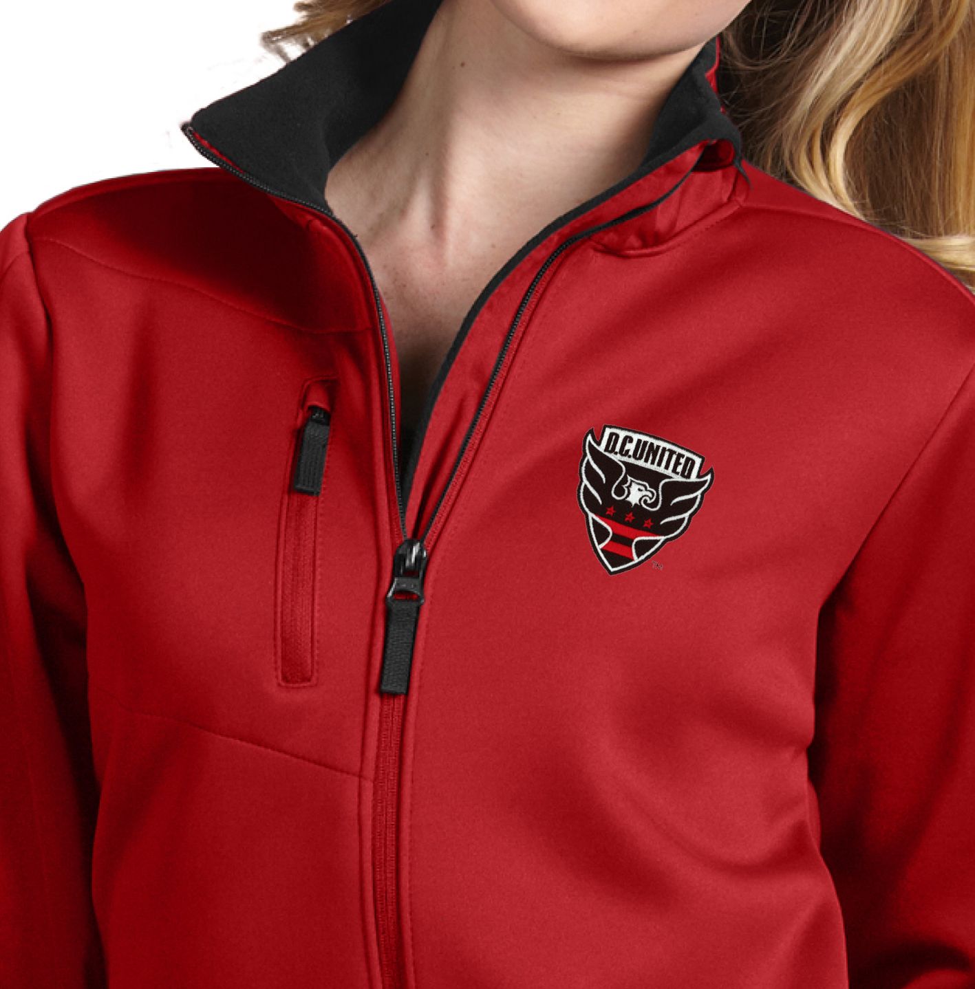 Antigua Women's DC United Traverse Jacket product image