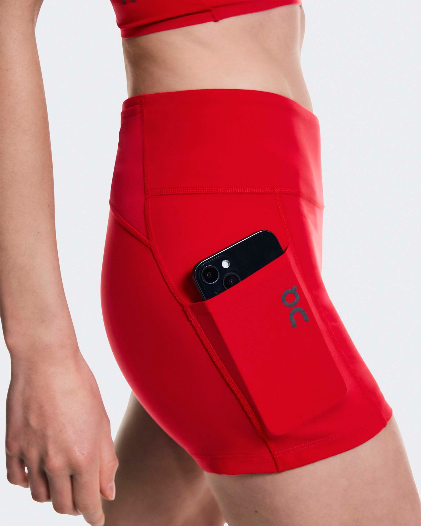 On Women's 3" Performance Tights product image