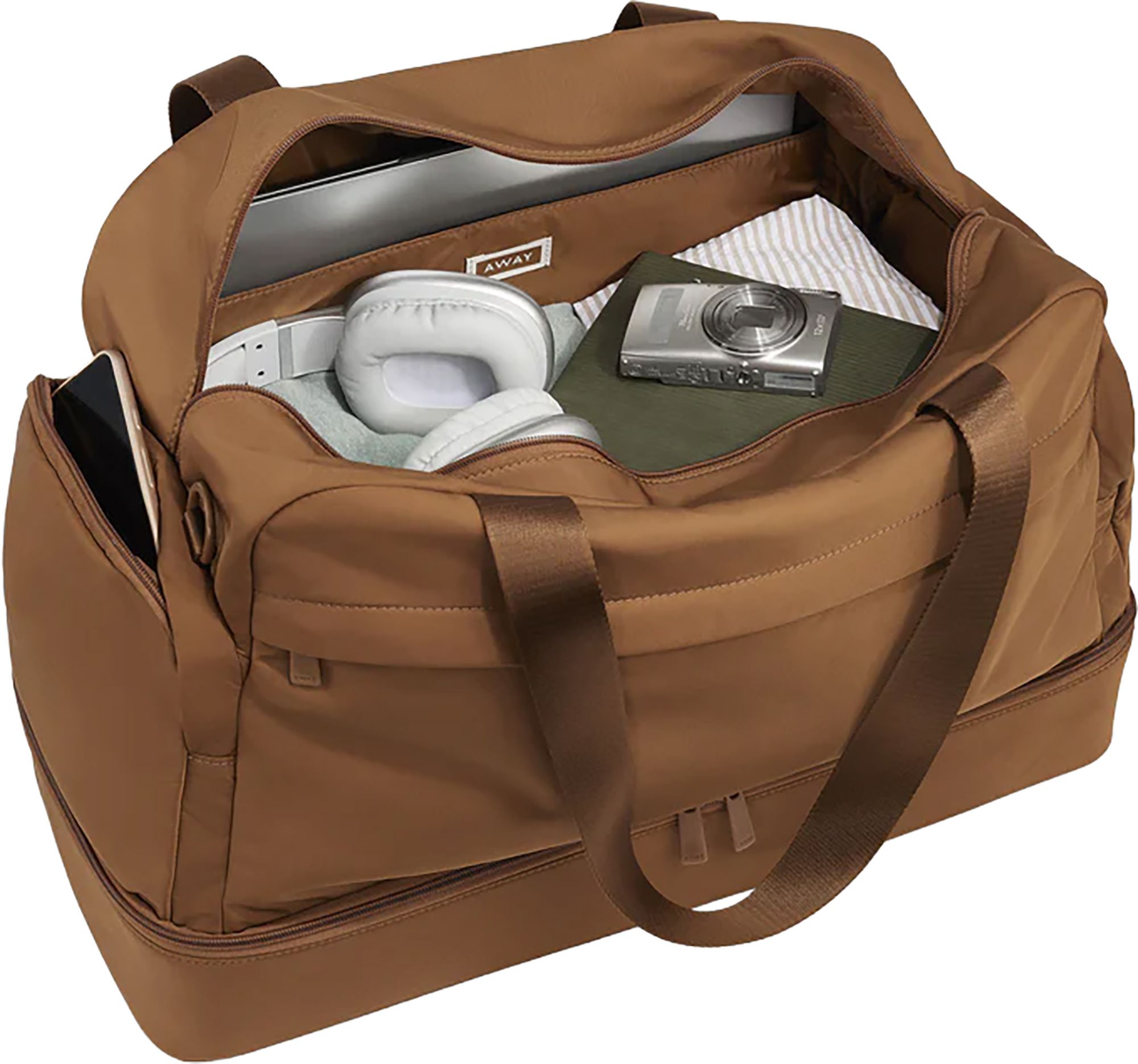 Away Featherlight Weekender Bag product image