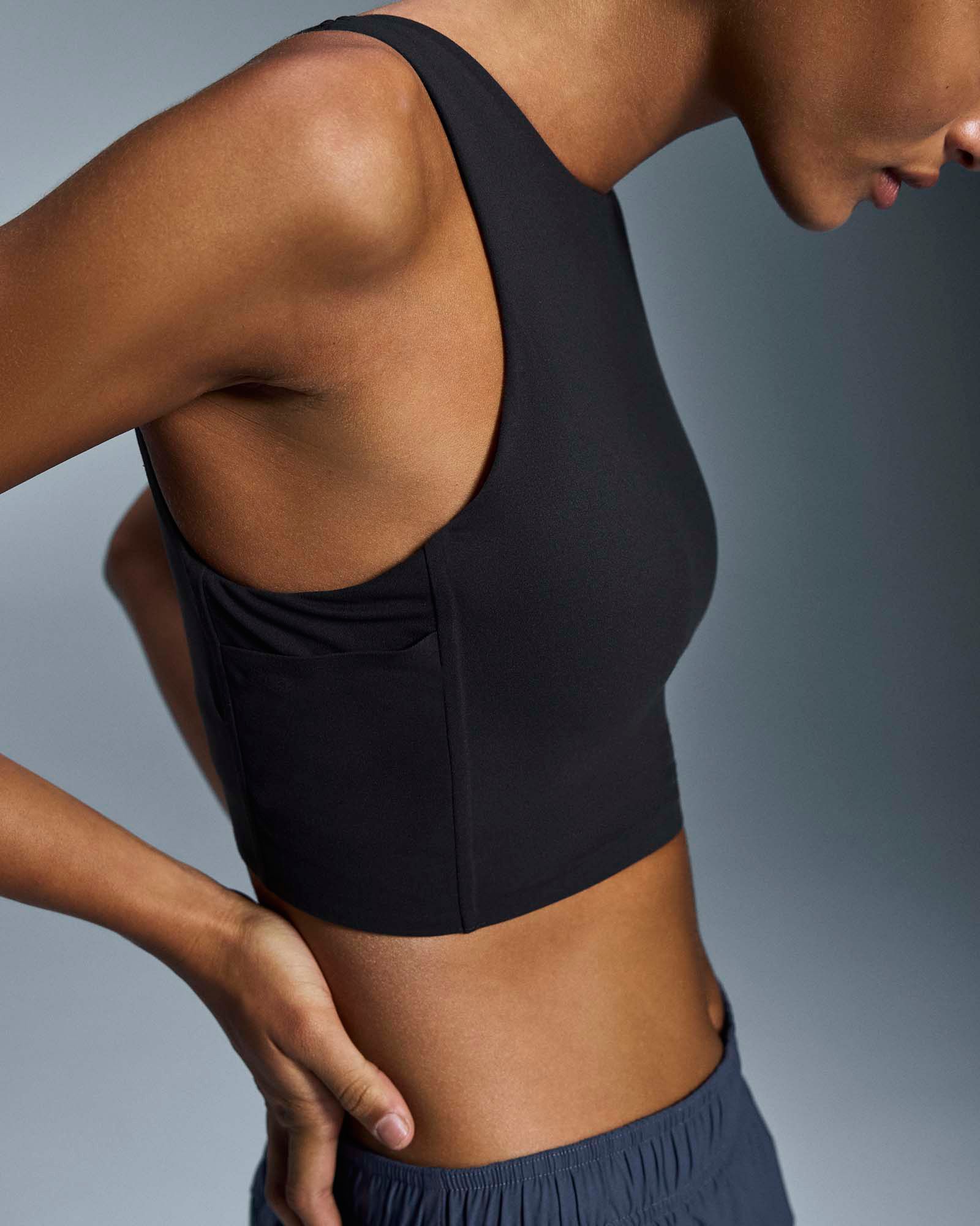 On Women's Core 2-in-1 Crop product image