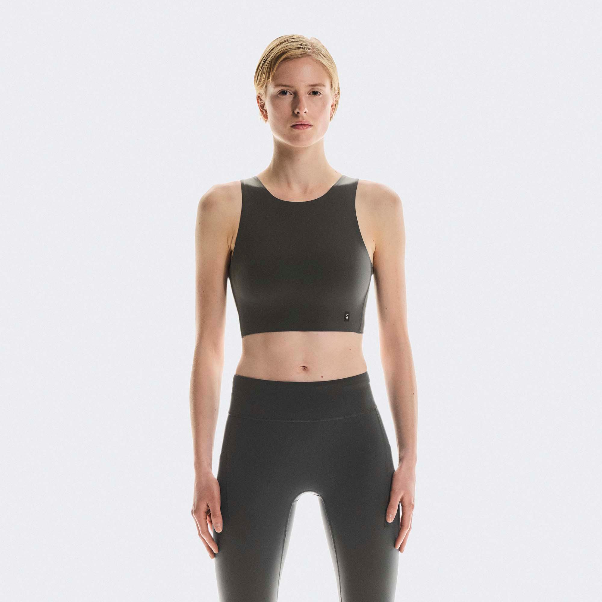 On Women's Core 2-in-1 Crop product image