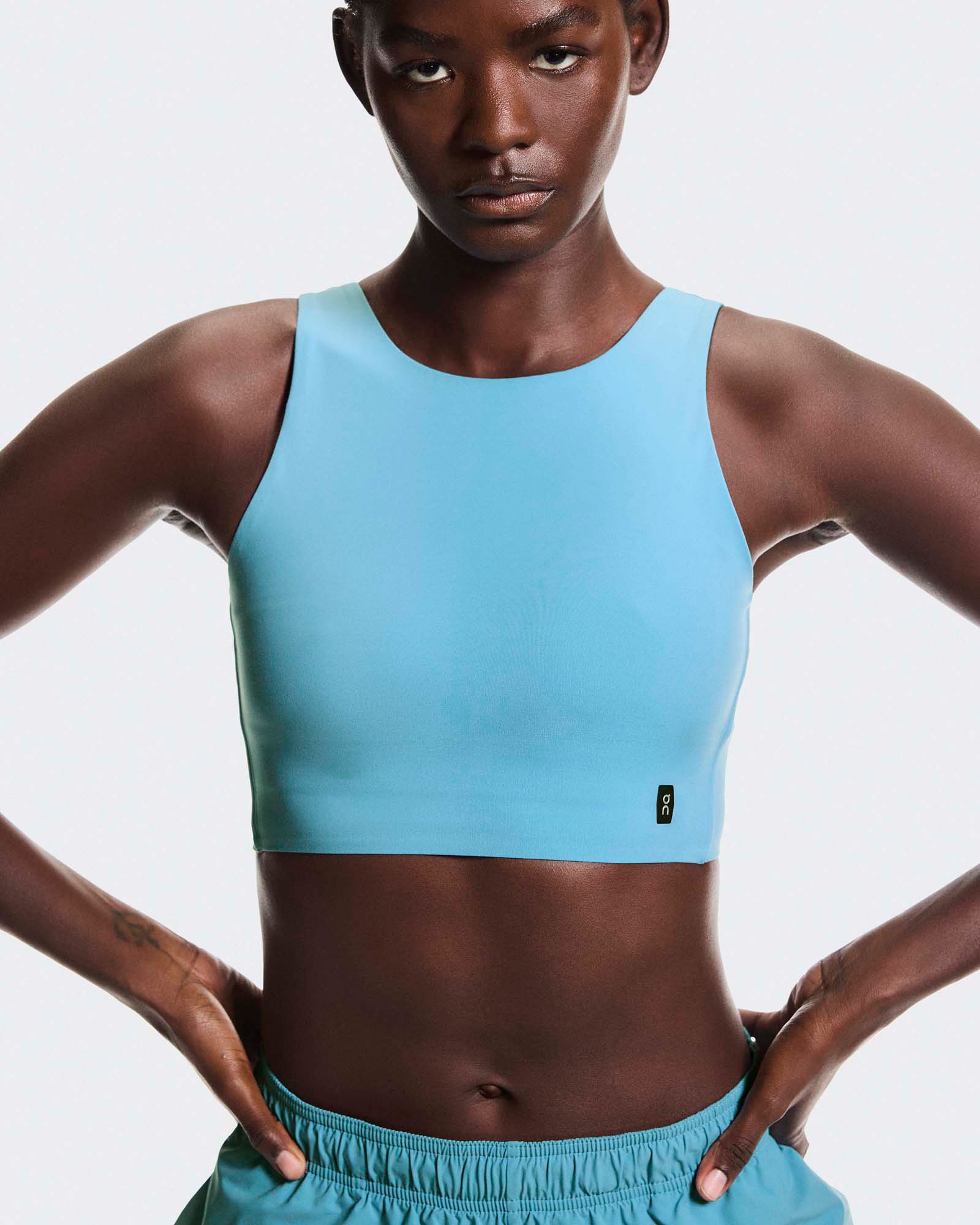 On Women's Core 2-in-1 Crop product image