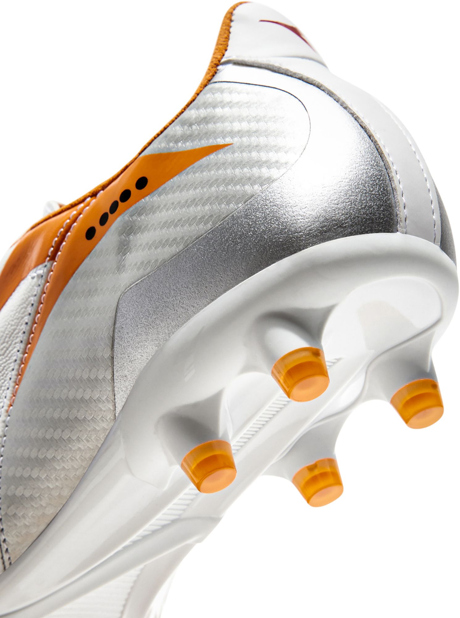 Diadora Women's Maximus Elite LT SLP12 FG Soccer Cleats product image