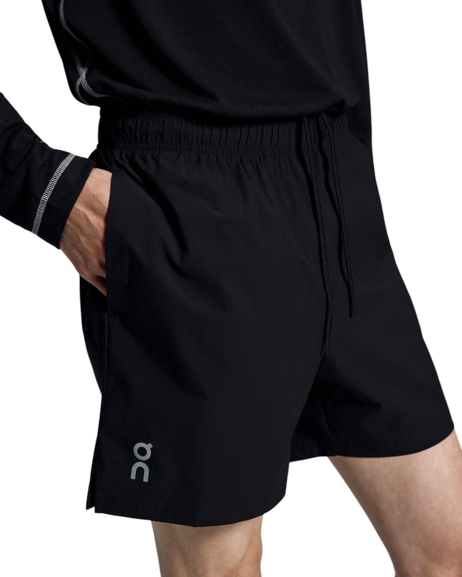 On Men's 5'' Core Shorts product image