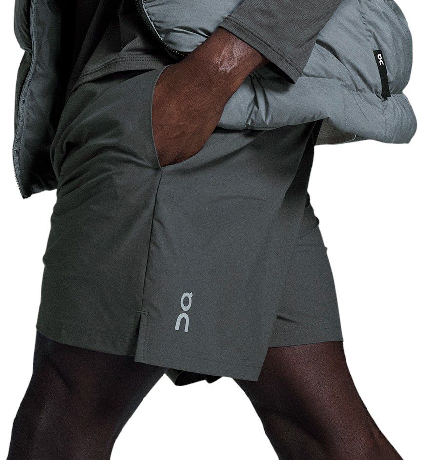 On Men's 5'' Core Shorts product image