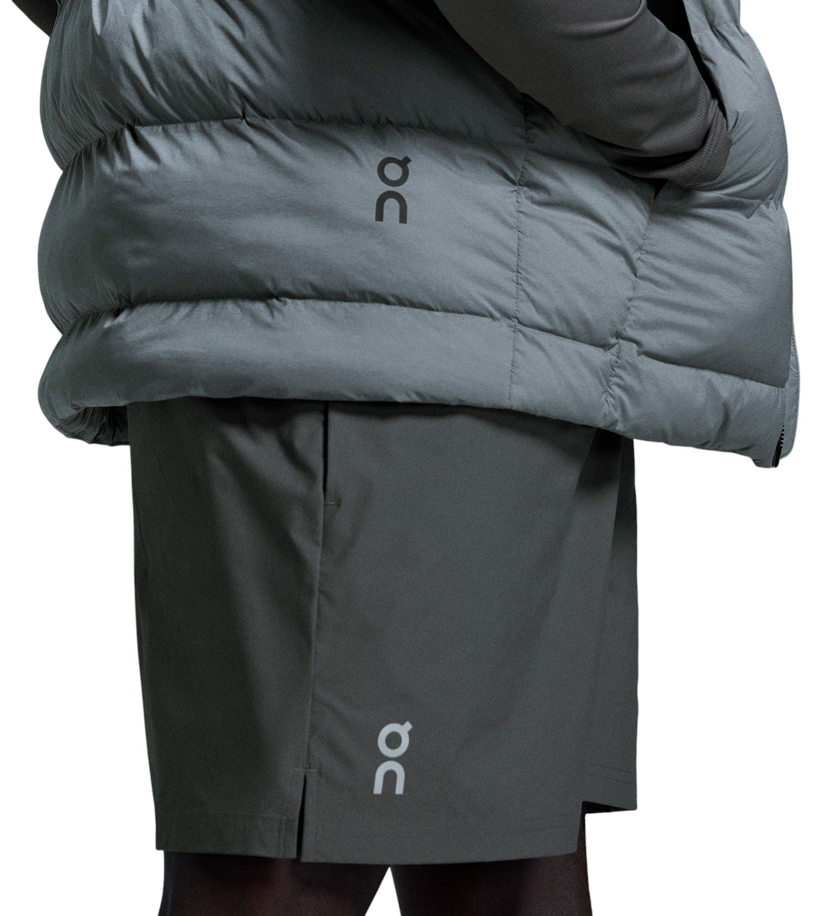 On Men's 5'' Core Shorts product image