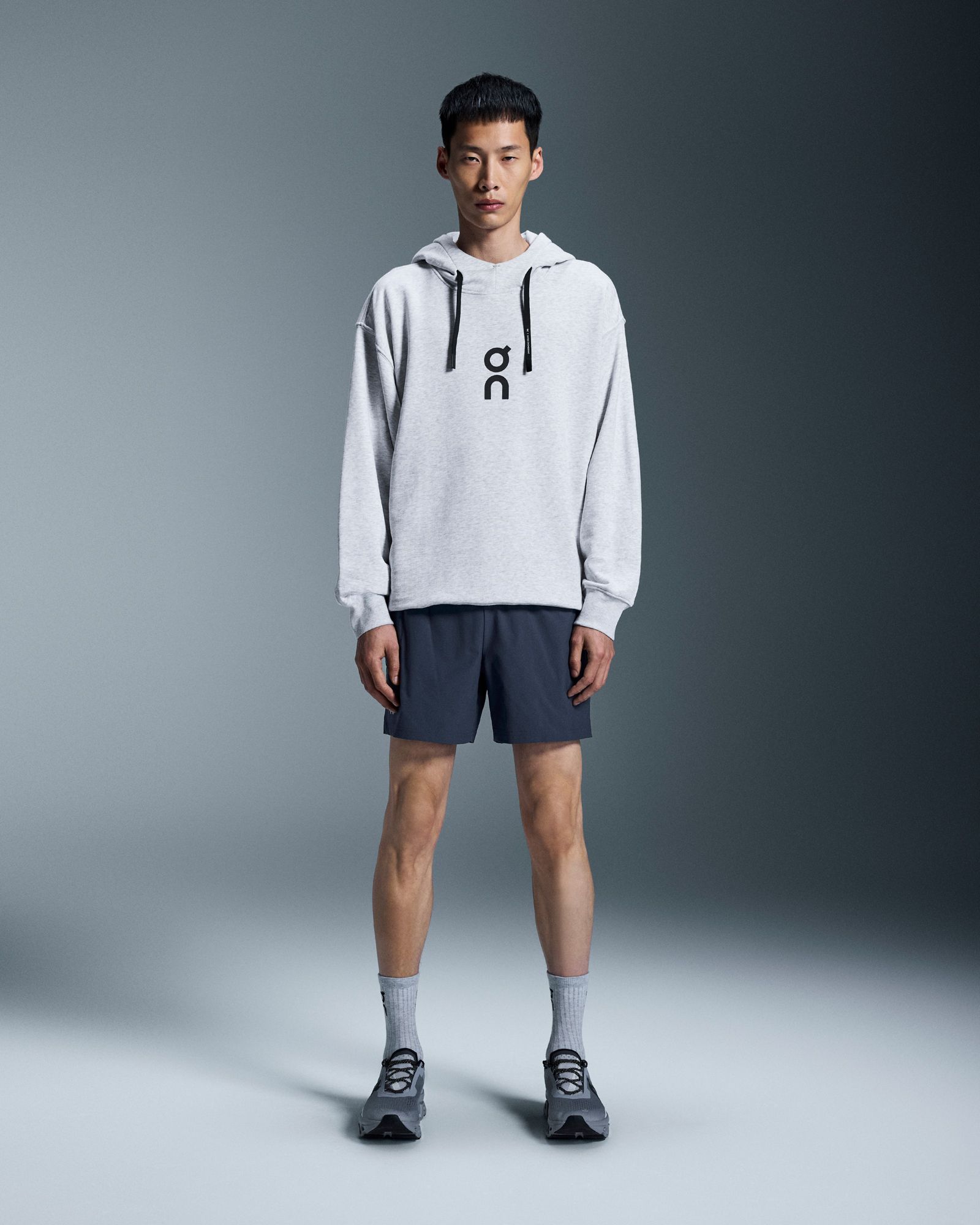 On Men's 5'' Core Shorts product image