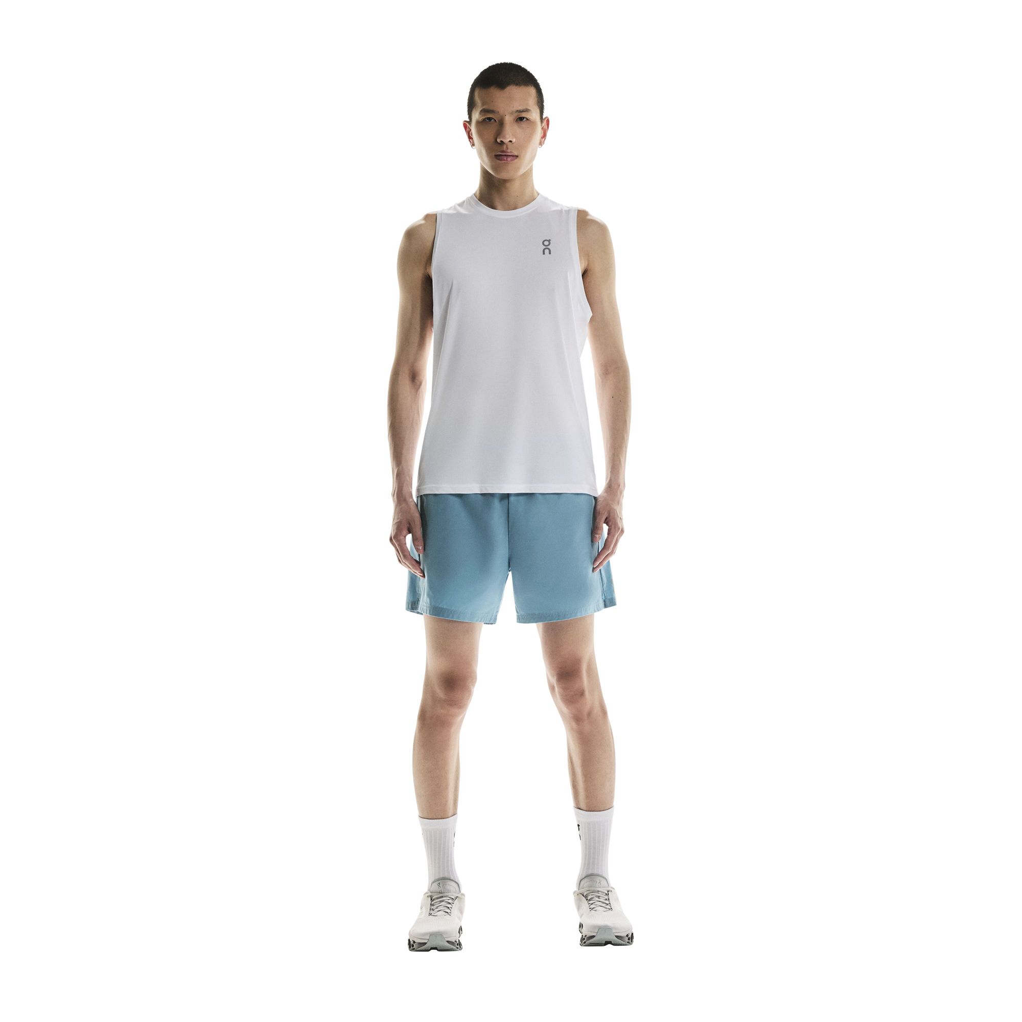 On Men's 5'' Core Shorts product image