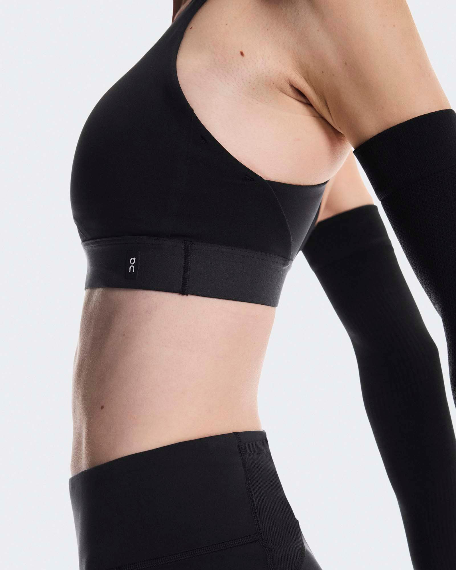 On Women's Performance Bra product image