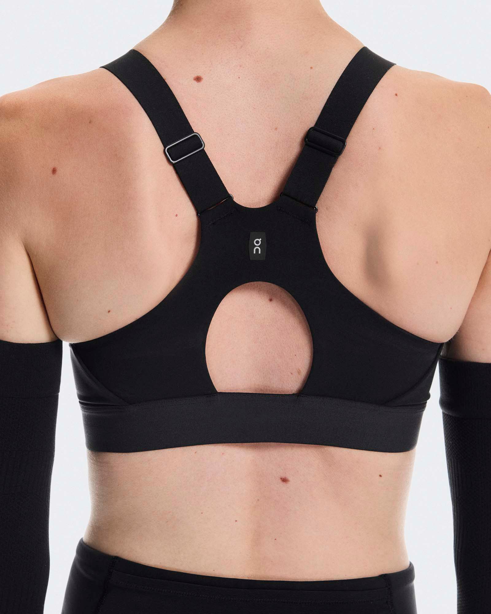 On Women's Performance Bra product image
