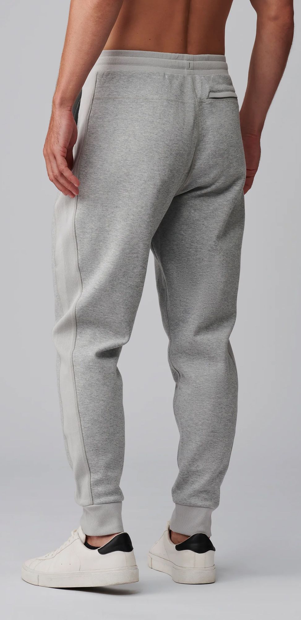 Rhone Men's Heritage Midweight Sweatpant product image