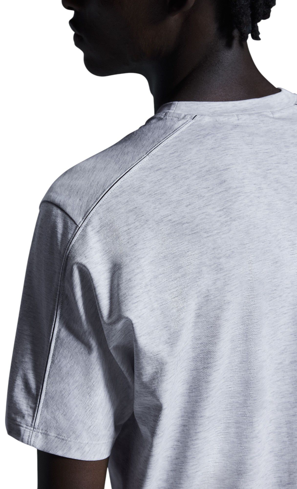 On Men's 25 Focus T-Shirt product image