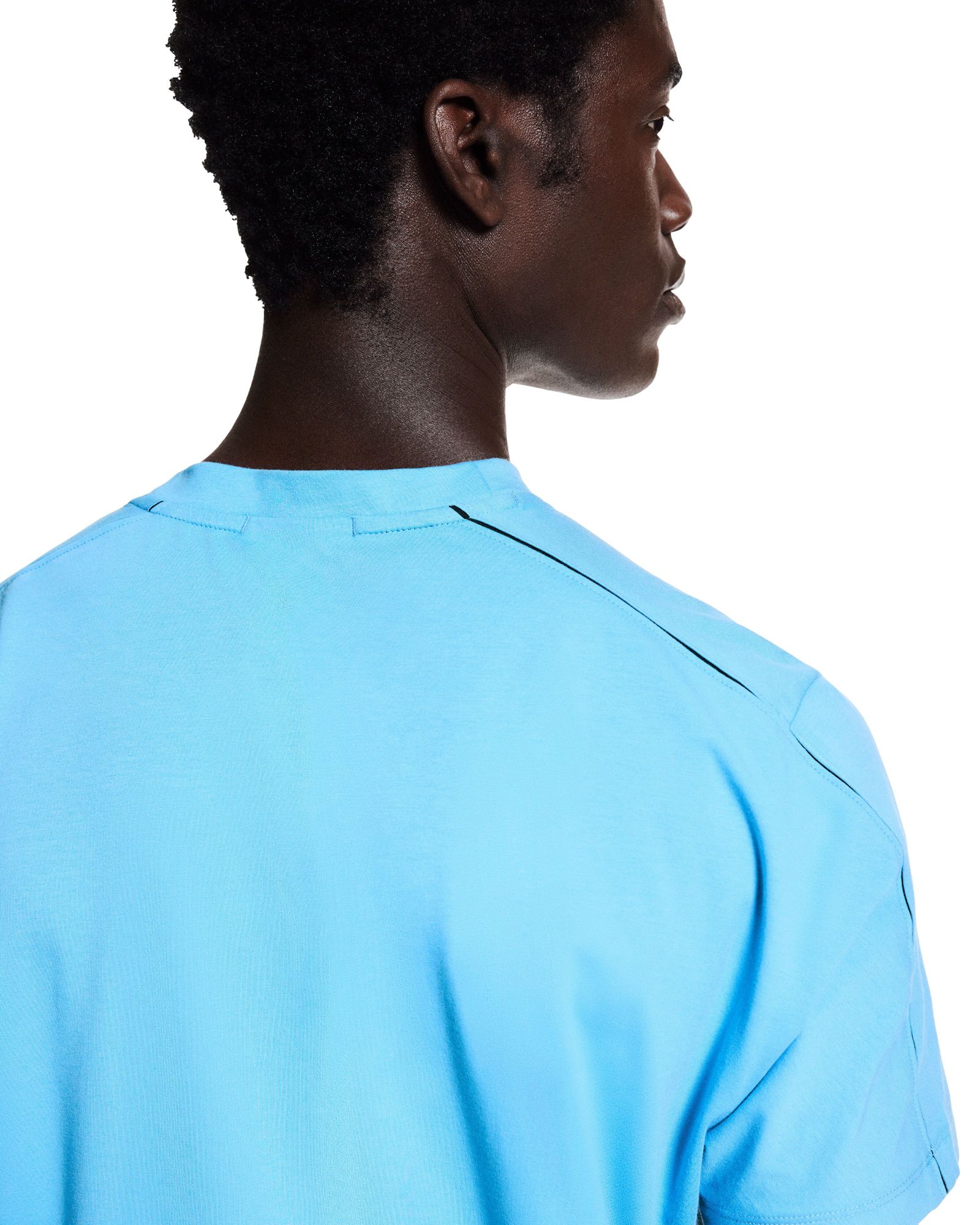 On Men's 25 Focus T-Shirt product image