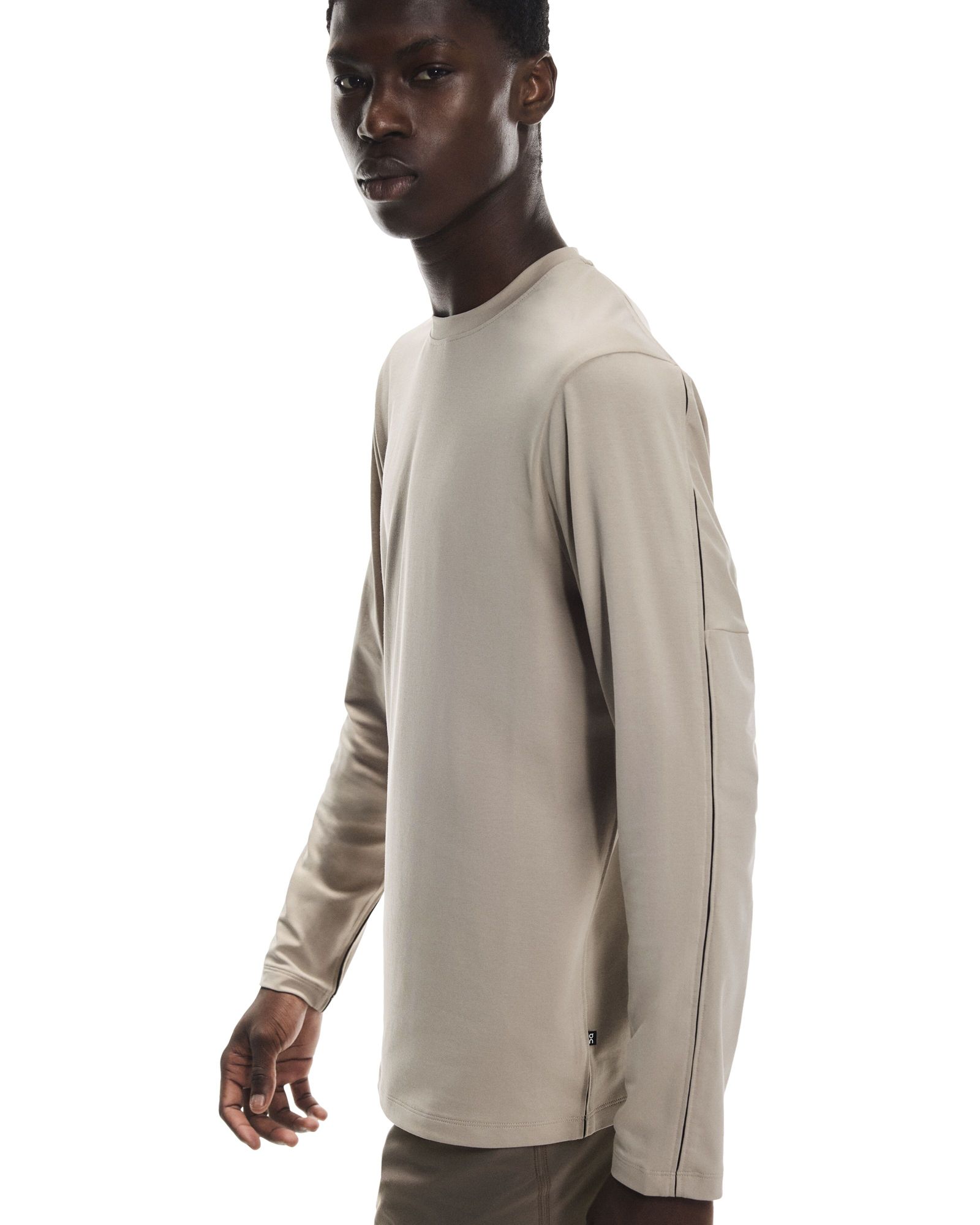 On Men's Focus Long Sleeve T-Shirt product image