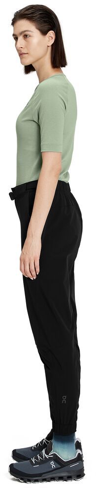 On Women's Trek Pants product image
