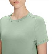 On Women's Focus T-Shirt product image